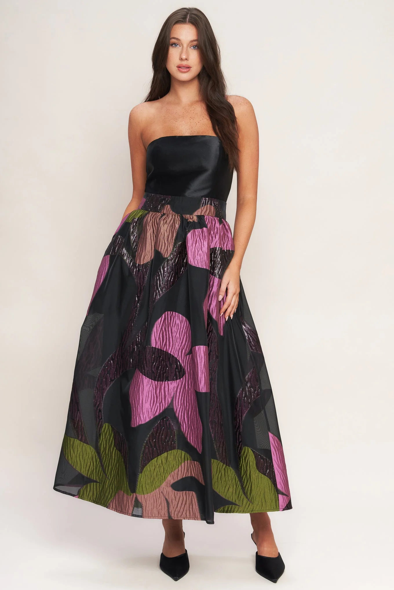 ABSTRACT ROSE BLACK MIDI DRESS - FINAL SALE - Image 2