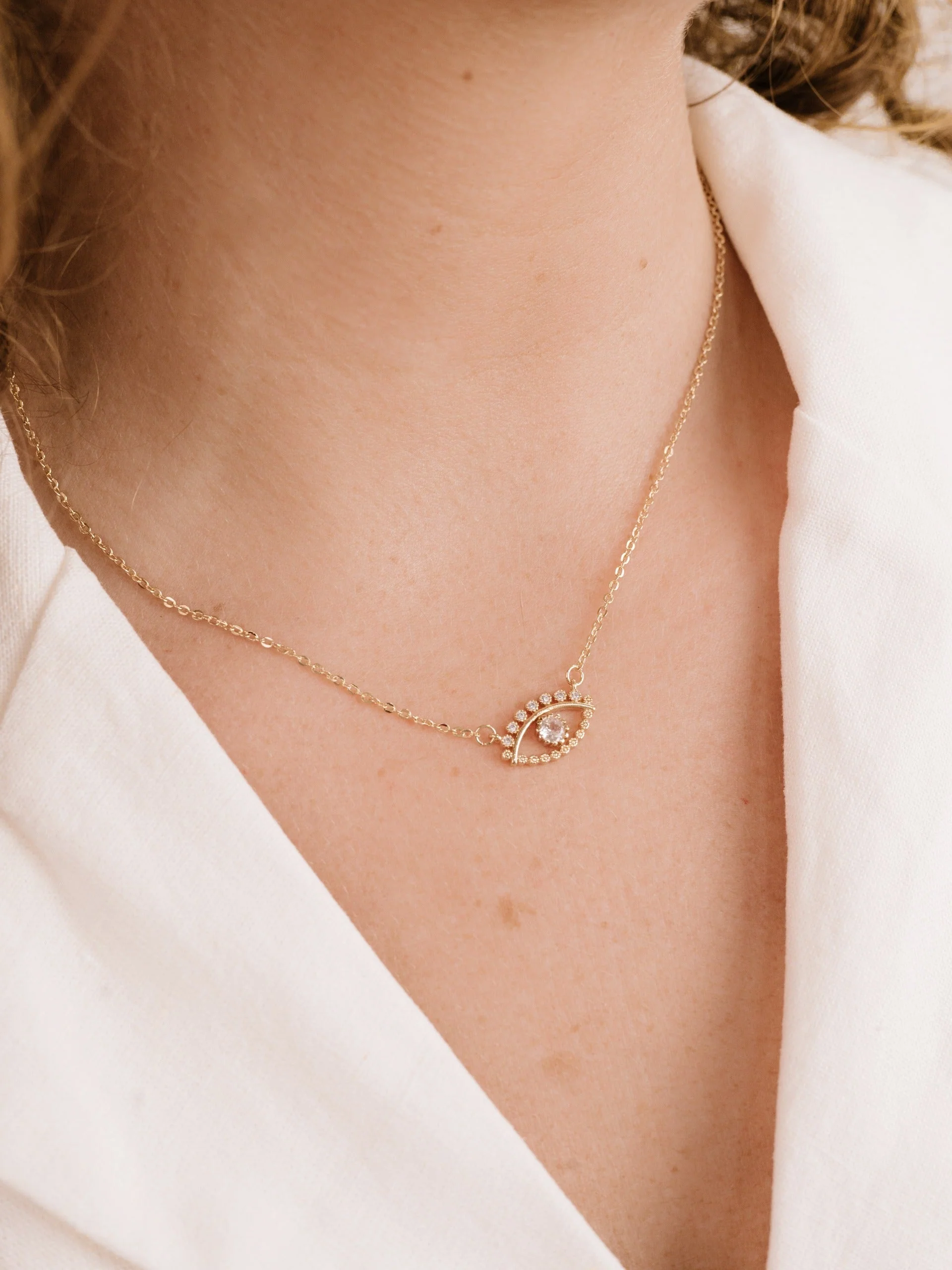 All Knowing Eye Crystal Necklace - Image 6