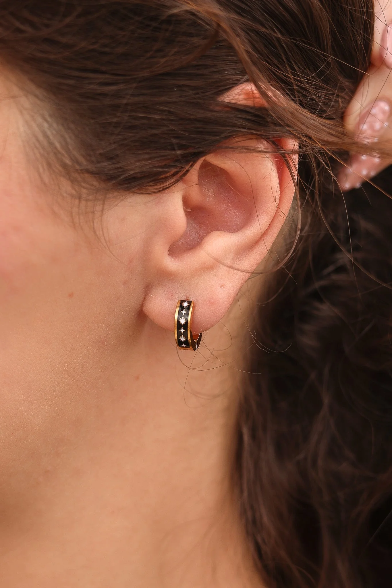Astara Black Enamel Hoop Earring - Image 2