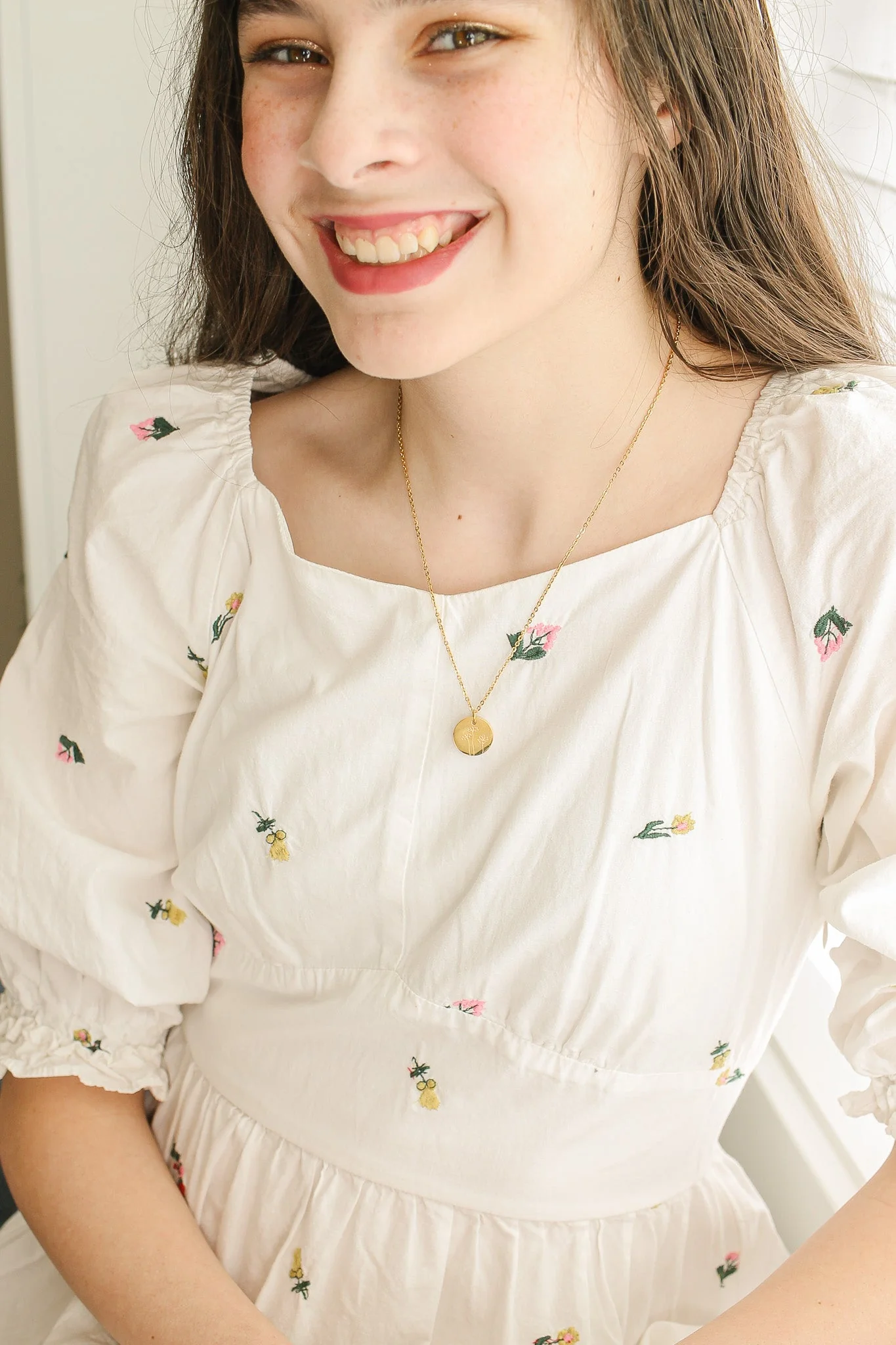 Birth Flower Pendant Necklace - Image 10
