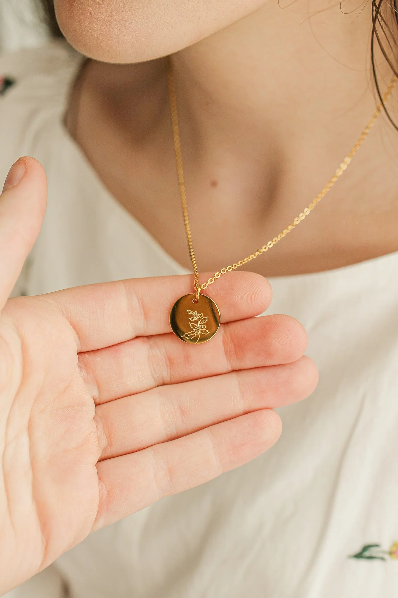 Birth Flower Pendant Necklace - Image 11