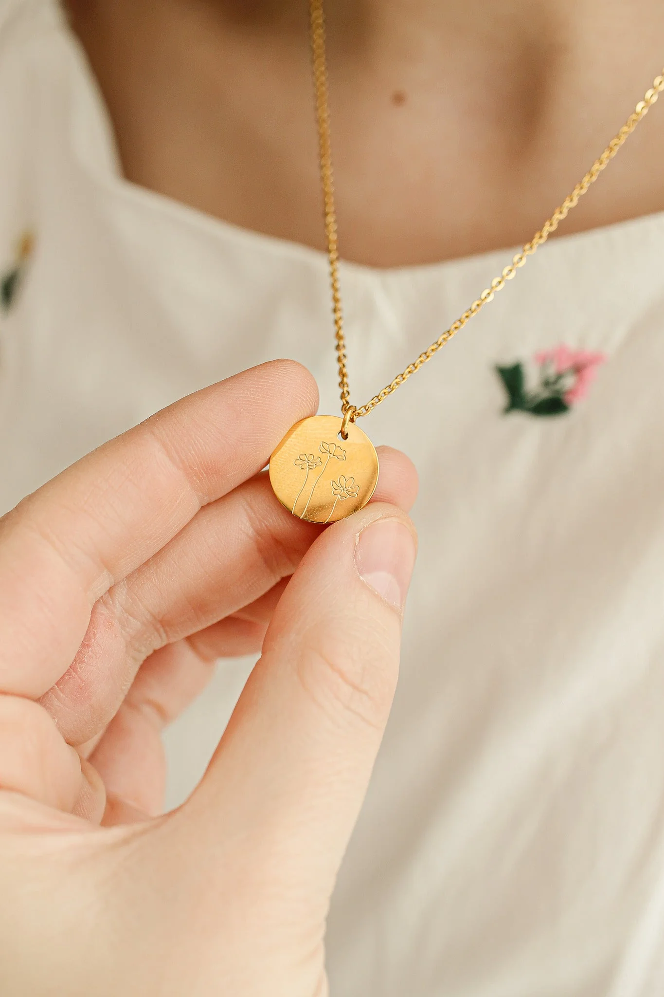 Birth Flower Pendant Necklace - Image 12