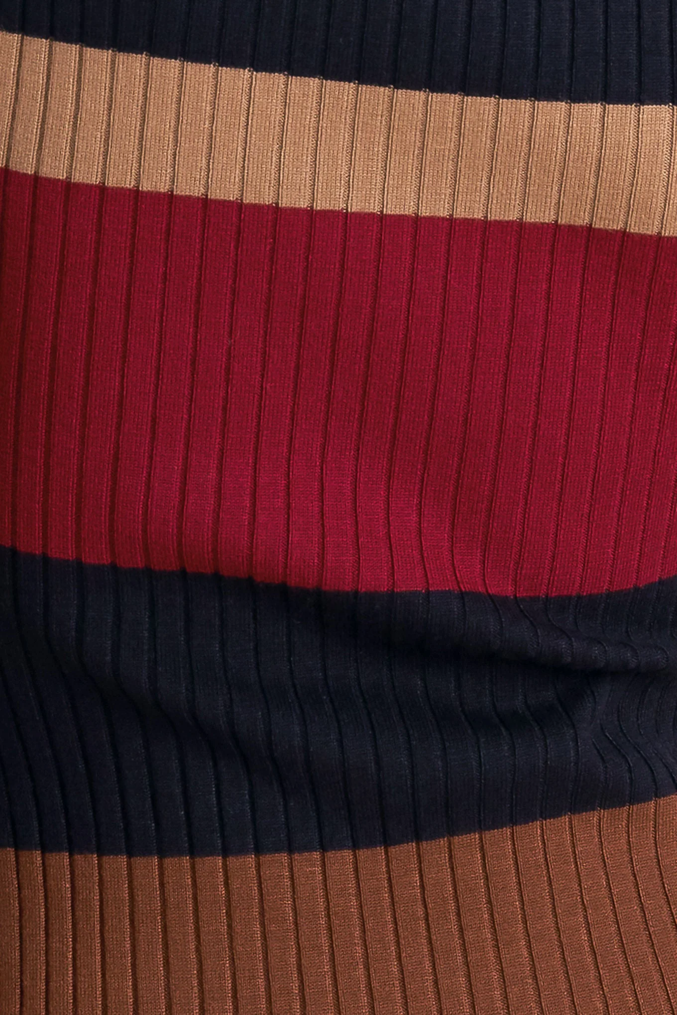BLACK & BURGUNDY COLOR BLOCKED MIDI SWEATER DRESS - Image 7