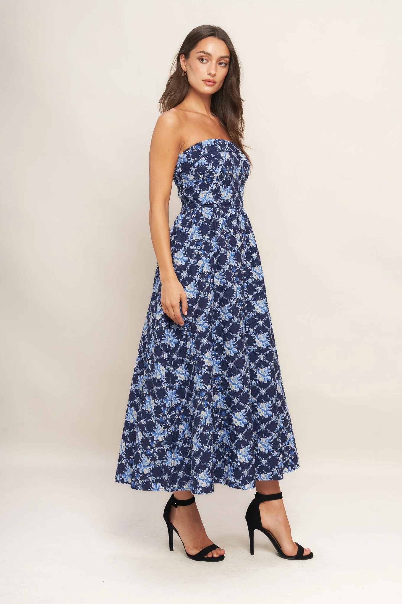 BLUE RENAISSANCE STRAPLESS MIDI DRESS - Image 7