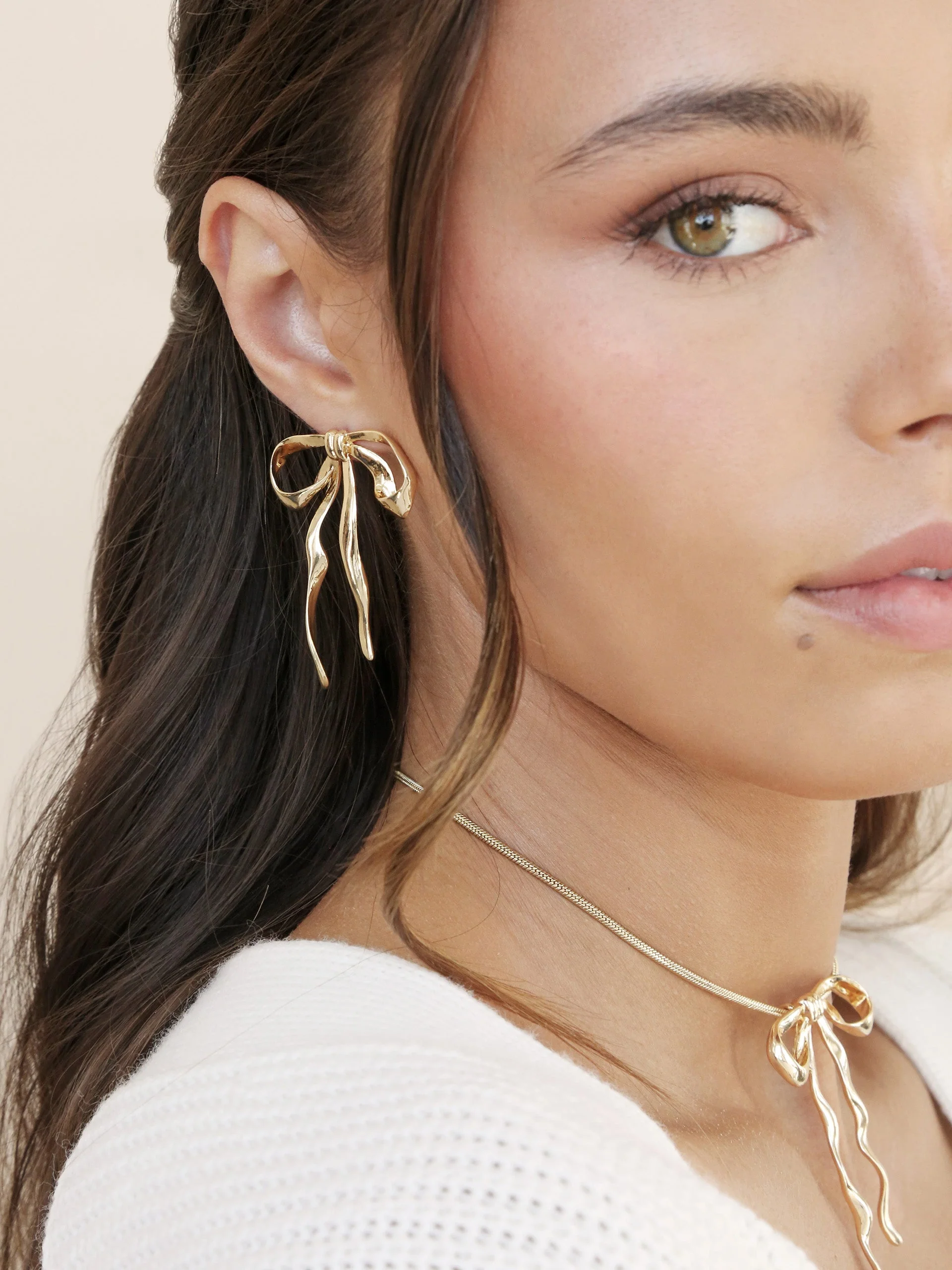 Bow Organica Earrings - Image 4