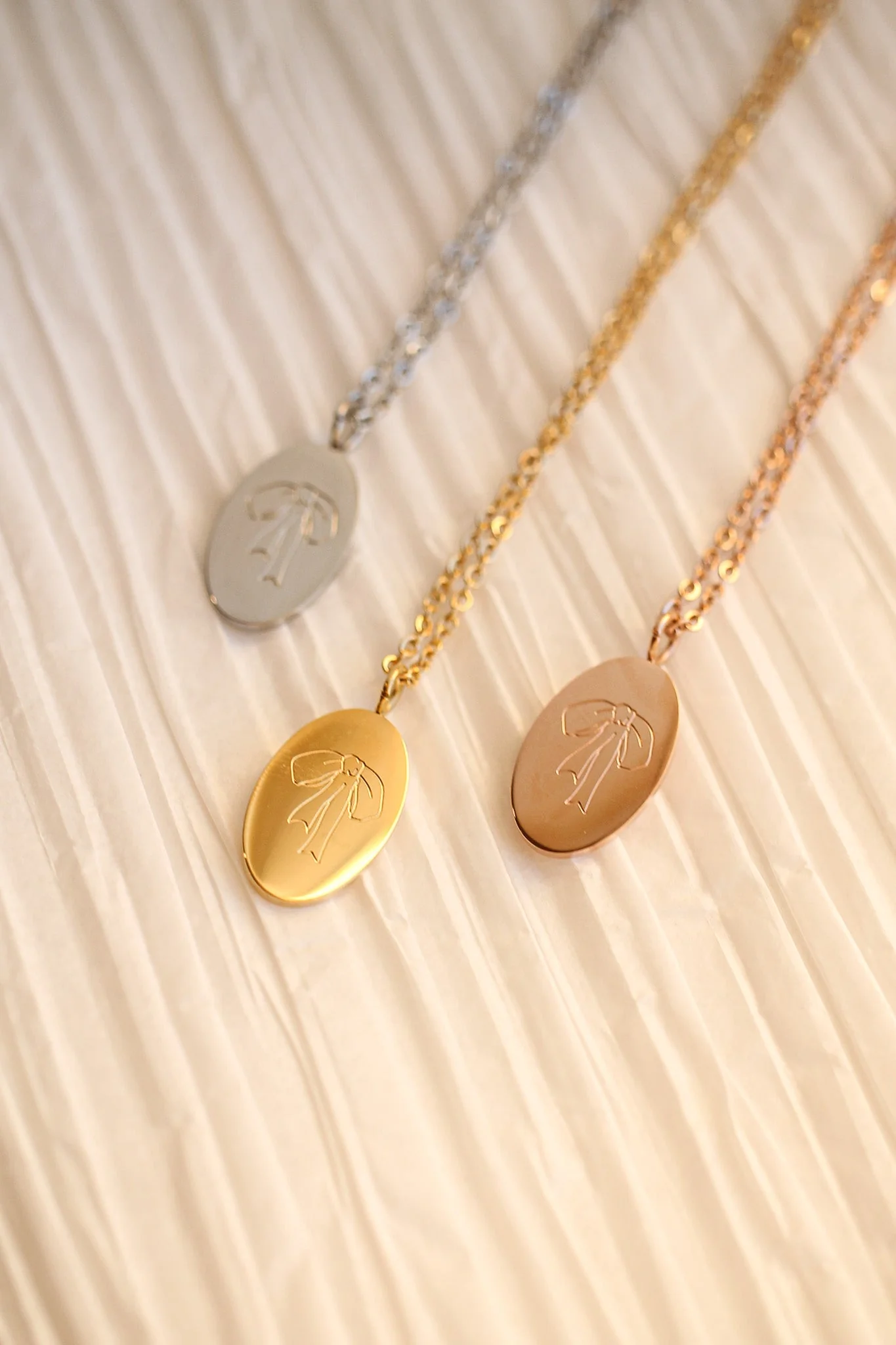 Bow Pendant Necklace in Gold - Image 7