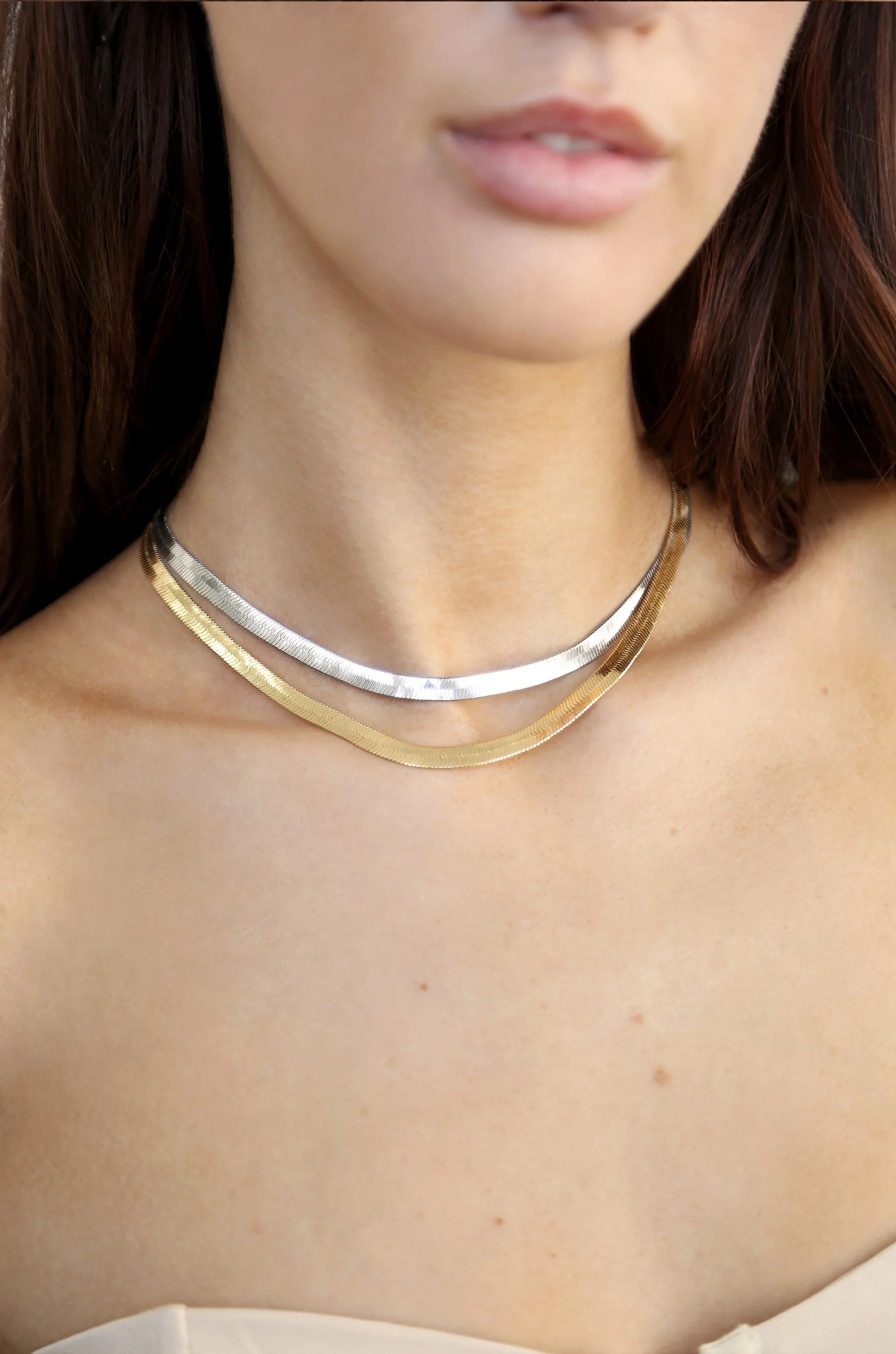Brooklyn Flat Herringbone Chain Necklace - Image 3