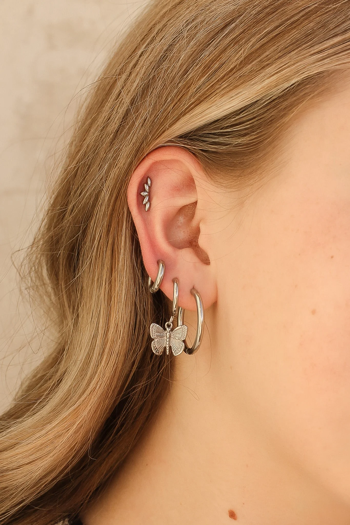 Camilla Flat Back Stud - Image 5
