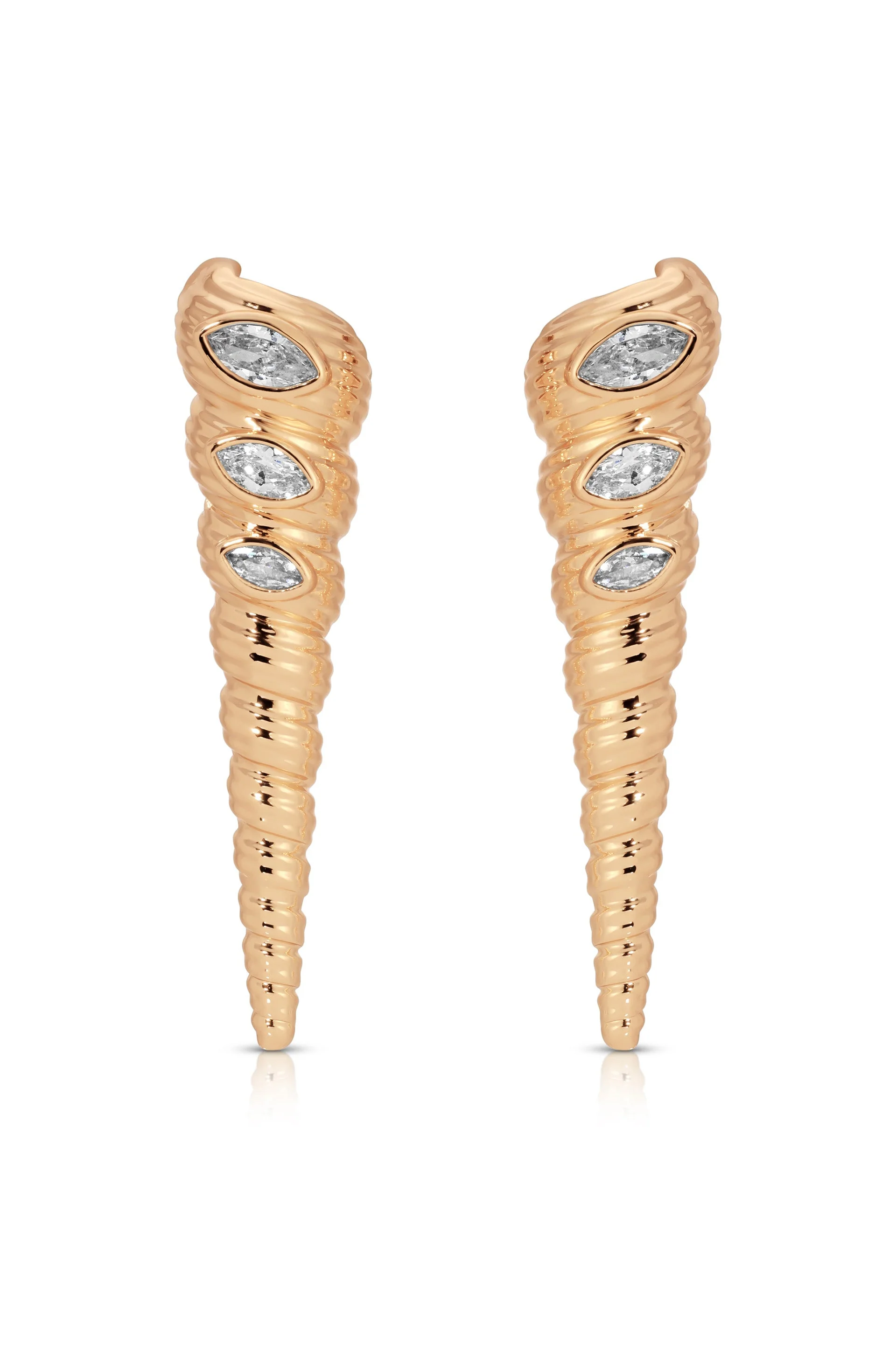 Capri Shell Earrings - Image 3