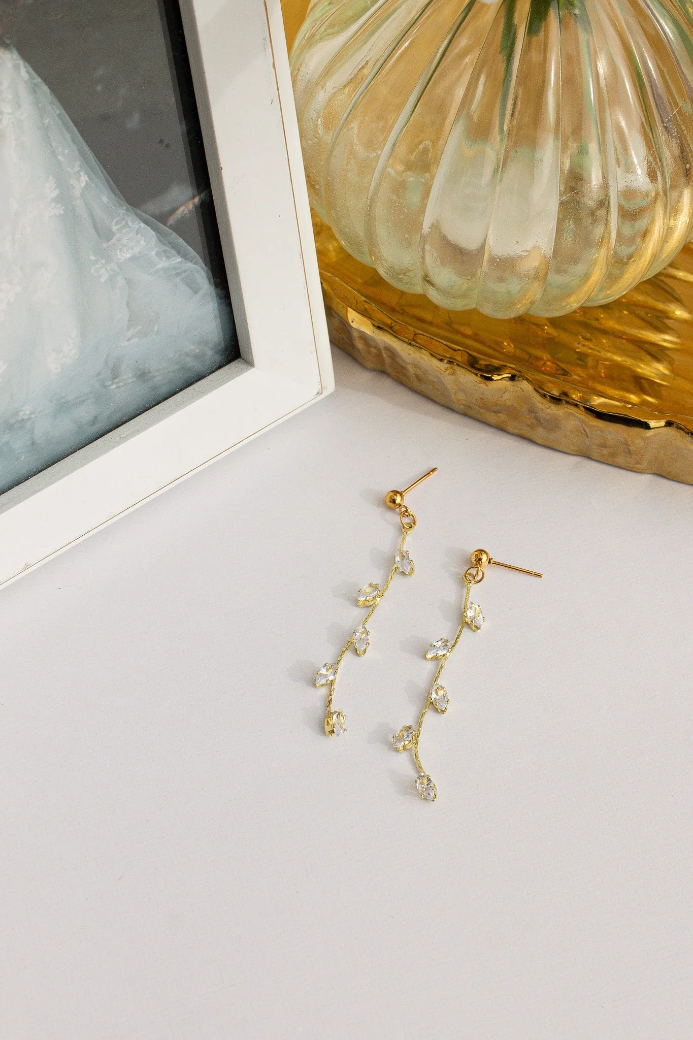 Daphne Leaf Dangle Earrings - Image 6