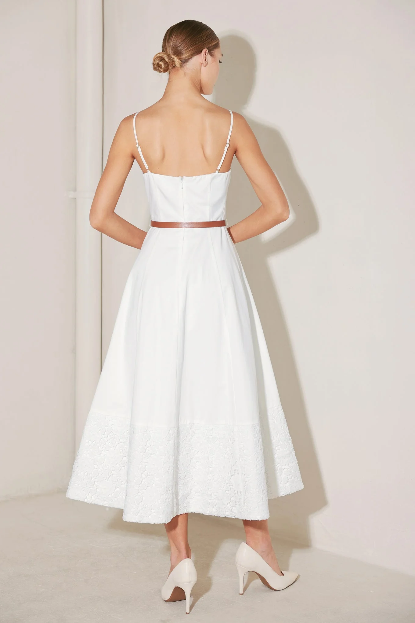 DELICATE ICON WHITE MIDI DRESS - Image 2