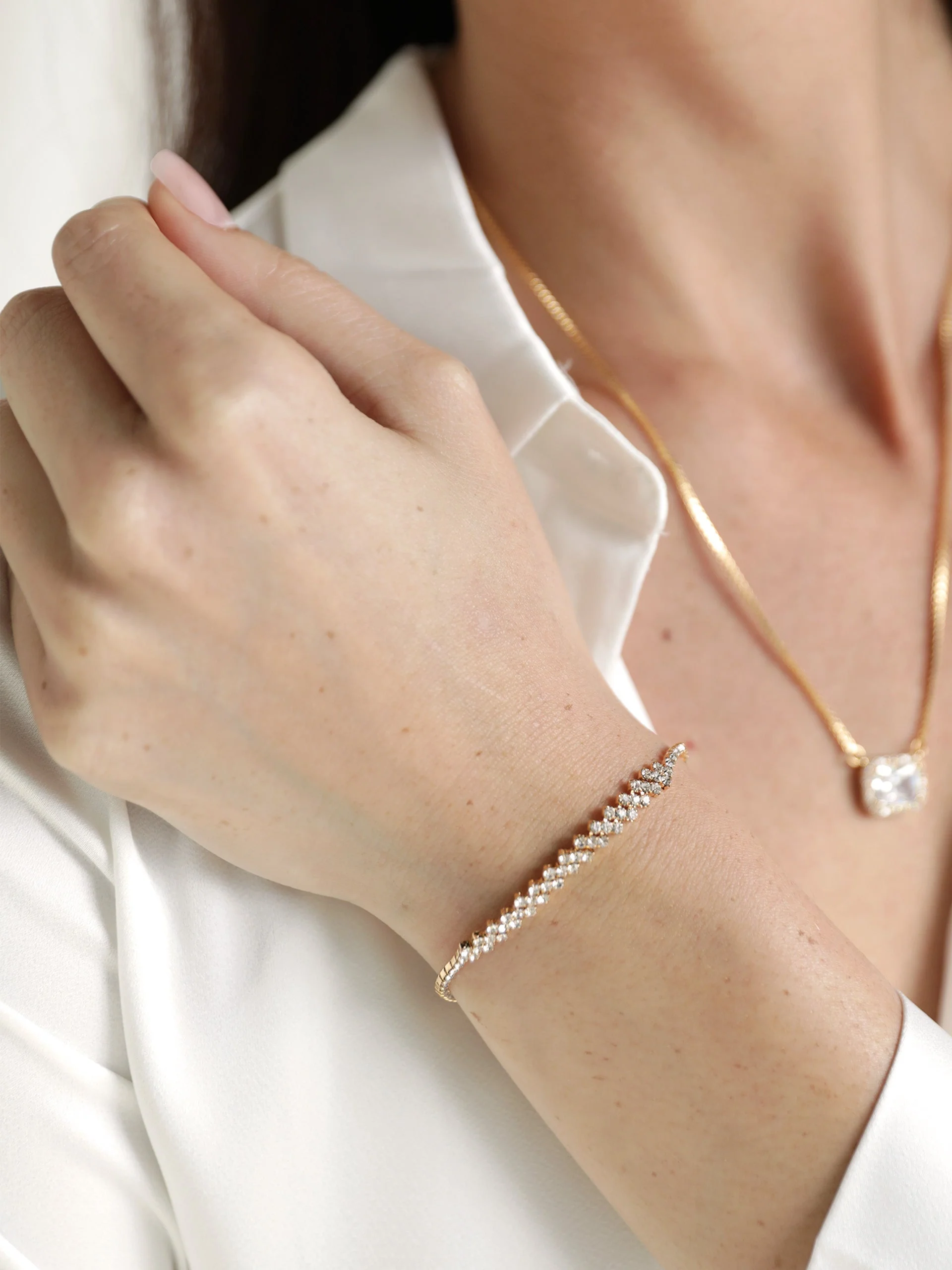Delicate Shine Adjustable Bracelet - Image 3