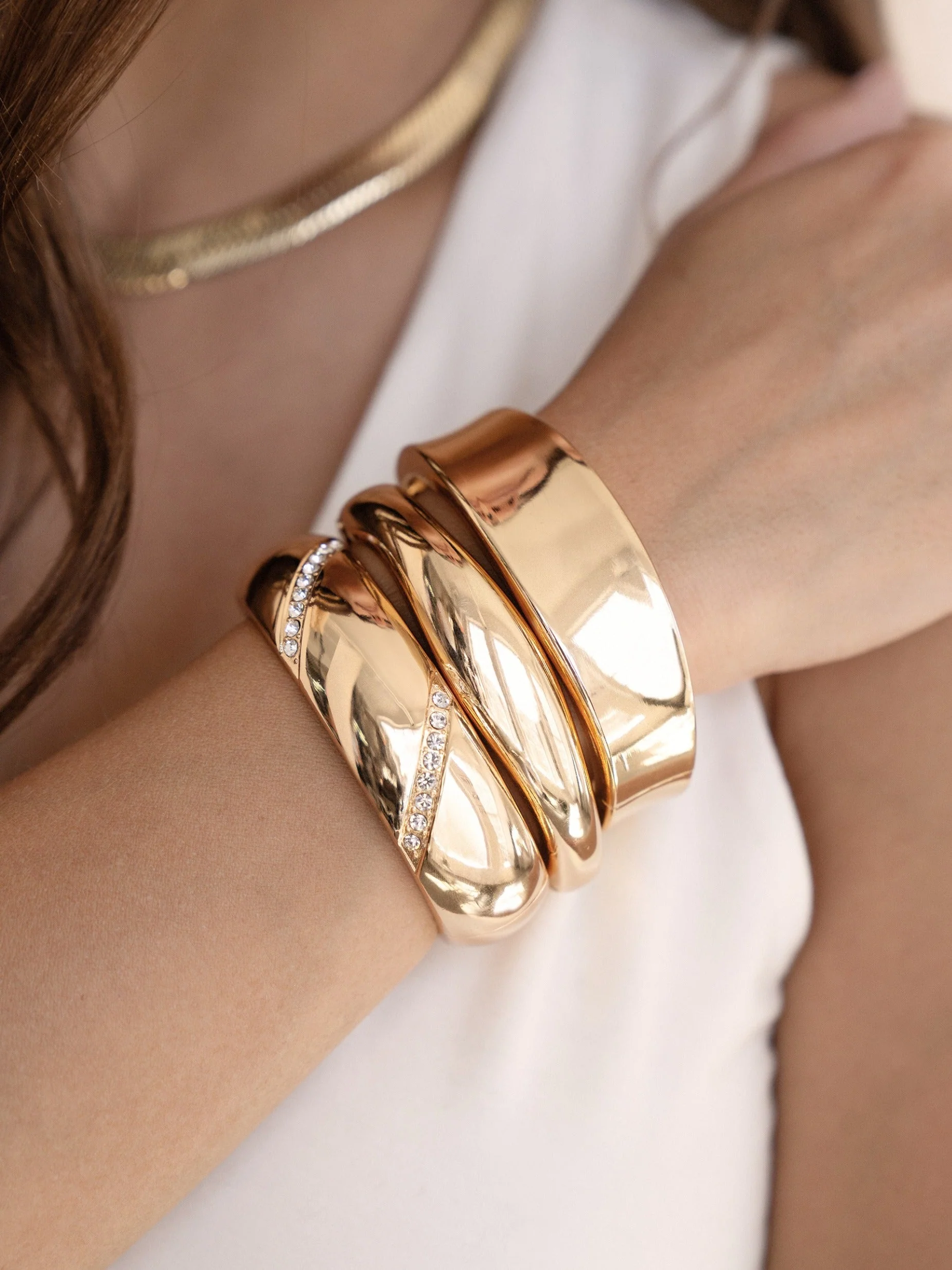 Dreamy Dome Bangle Bracelet - Image 3