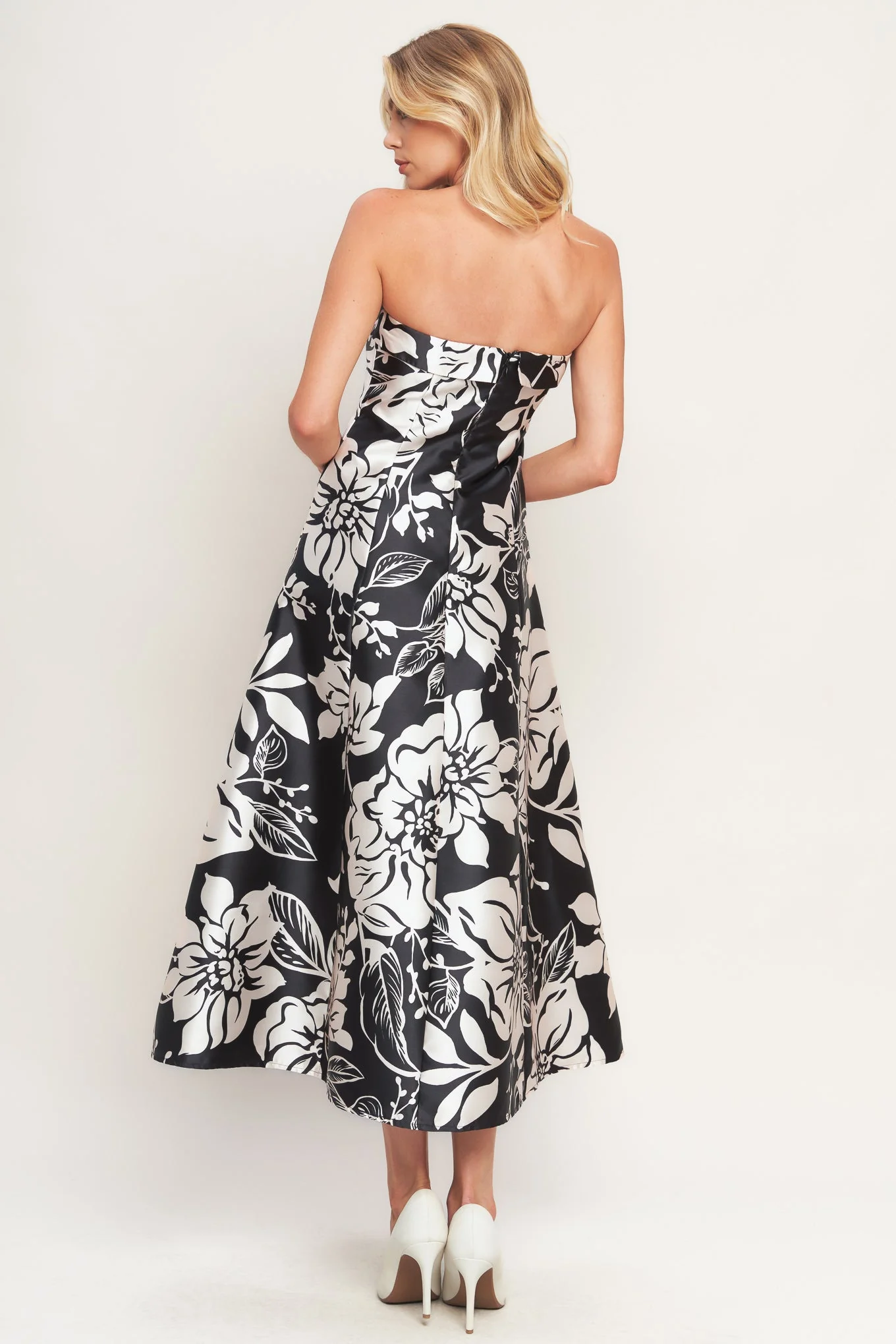 ELEGANT BLOOM SWIRL BLACK FLORAL MIDI DRESS - Image 2