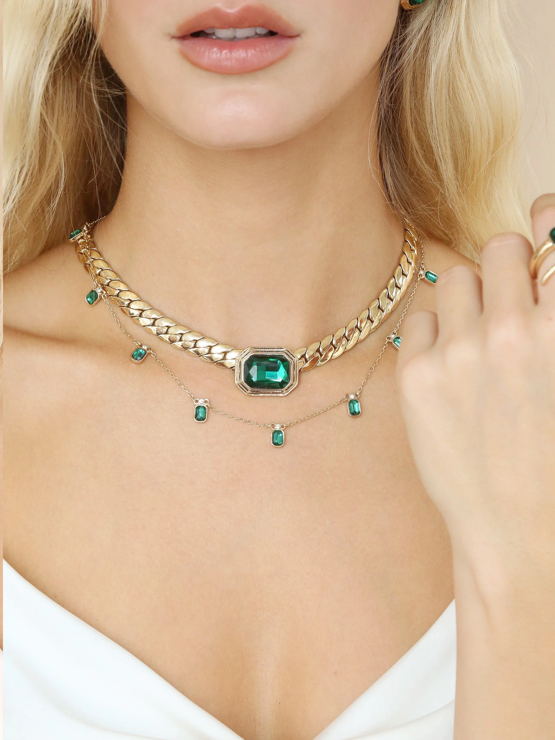 Deco Crystal Necklace - Image 5