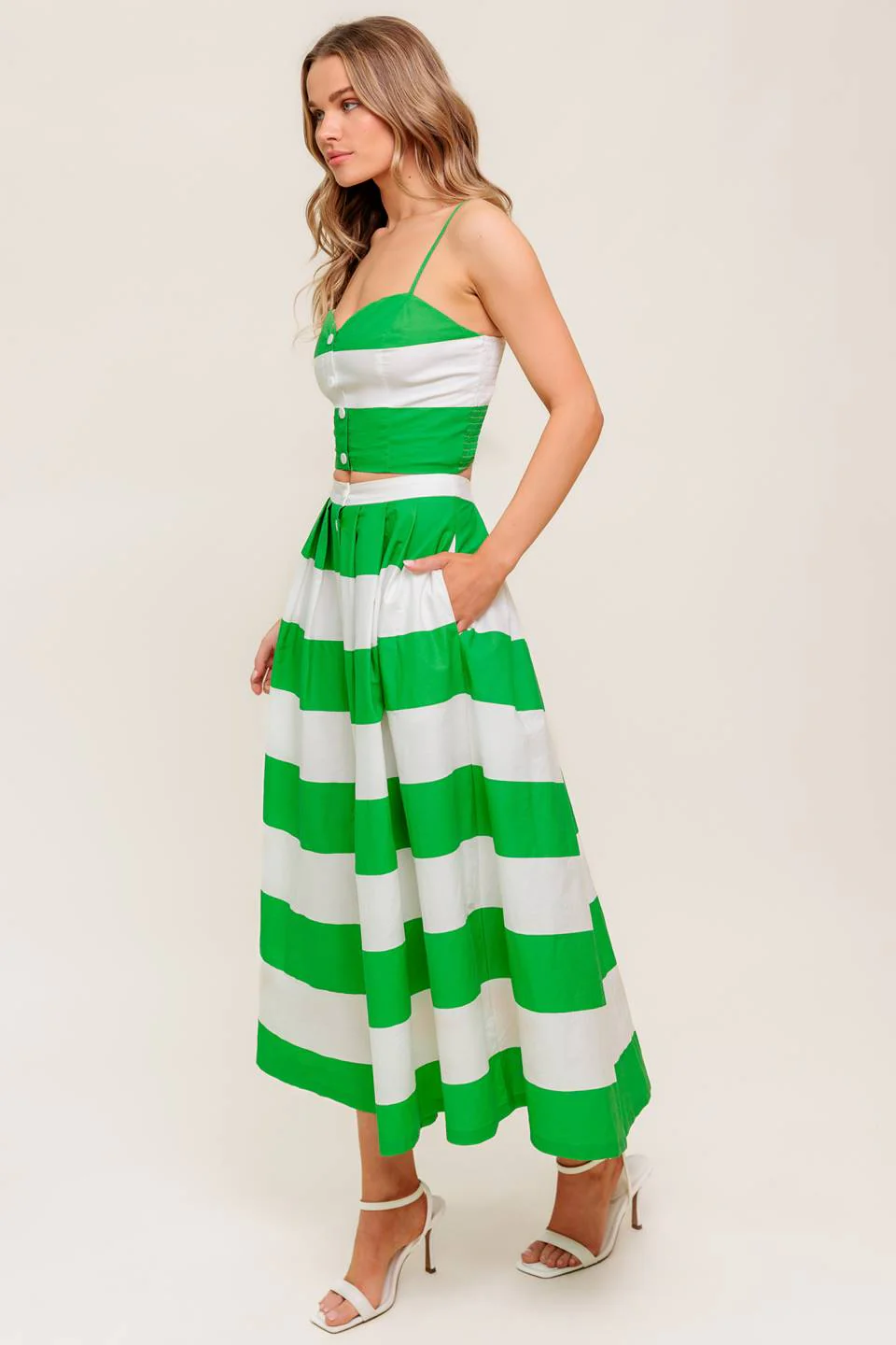 ENDLESS FLAIR TOP & SKIRT SET - GREEN - Image 6