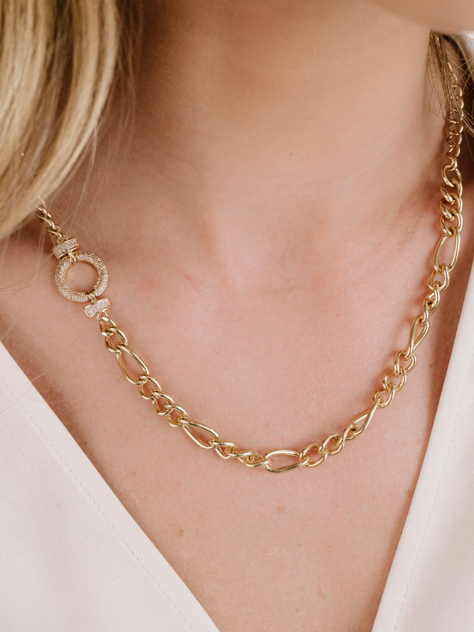 Eternity Crystal Circle Chain Link Necklace - Image 4
