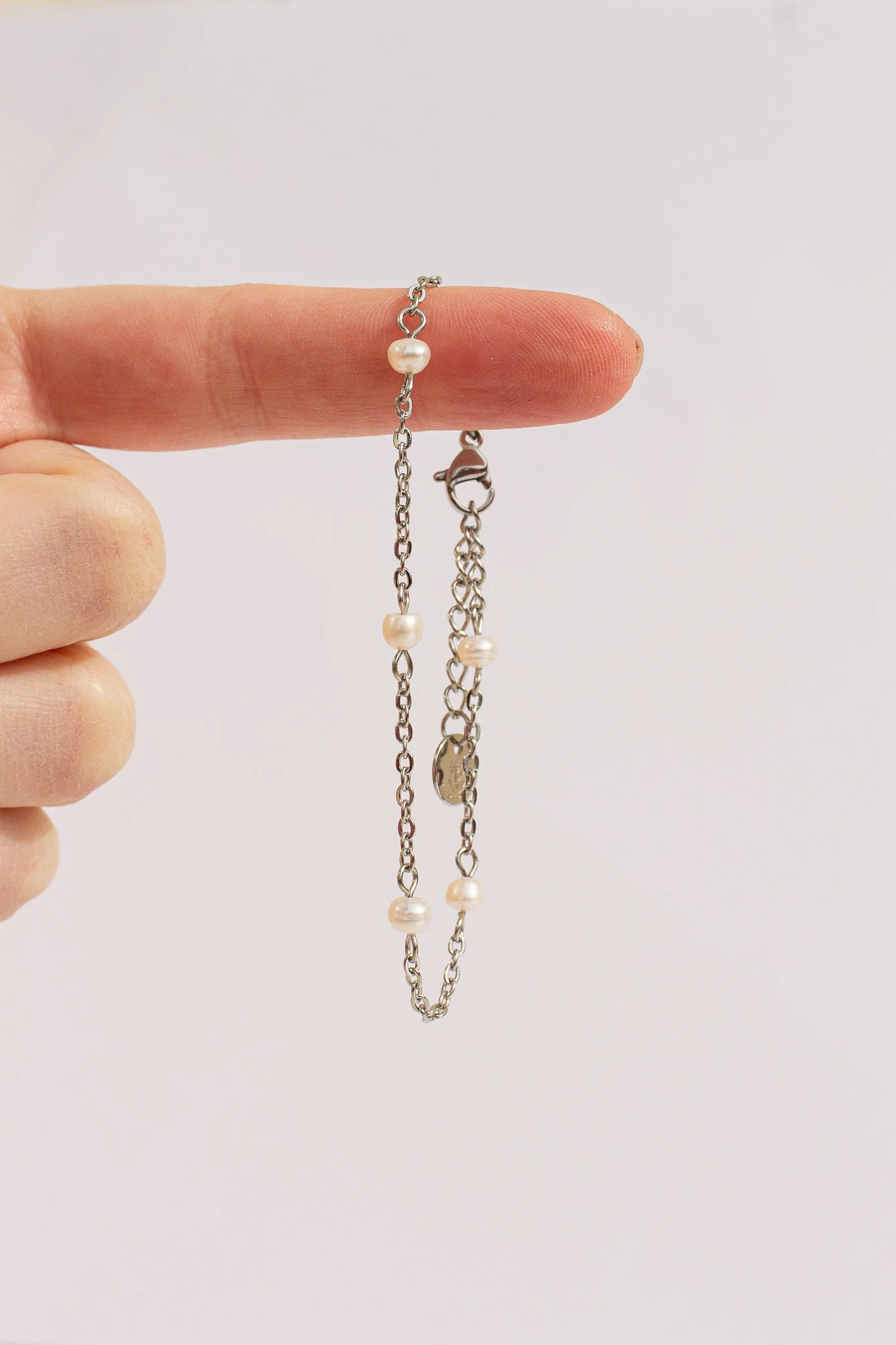 Evelynn Freshwater Pearl Bracelet - Image 8