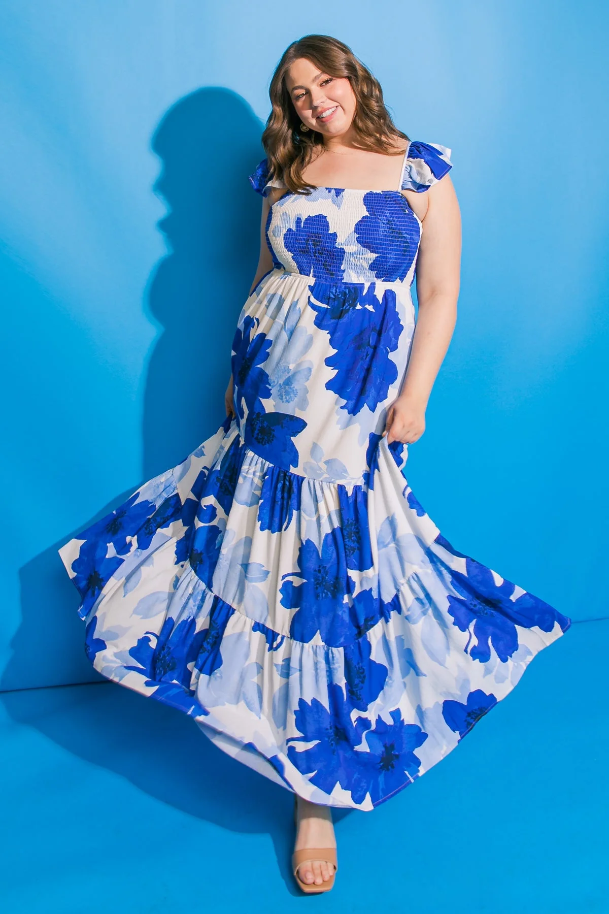 FEEL LIKE MOVING - FLORAL MAXI DRESS - Image 11