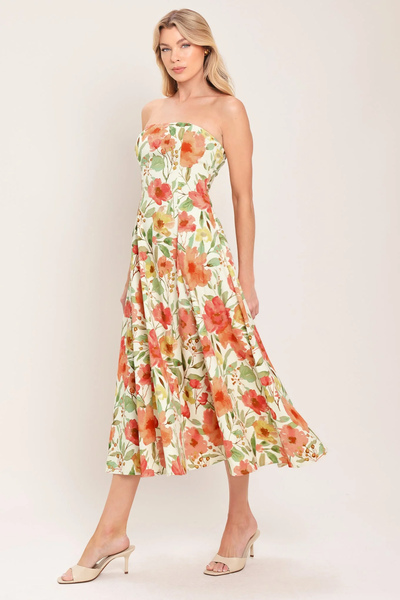 FLORAL DAYDREAM STRAPLESS MIDI DRESS - Image 4
