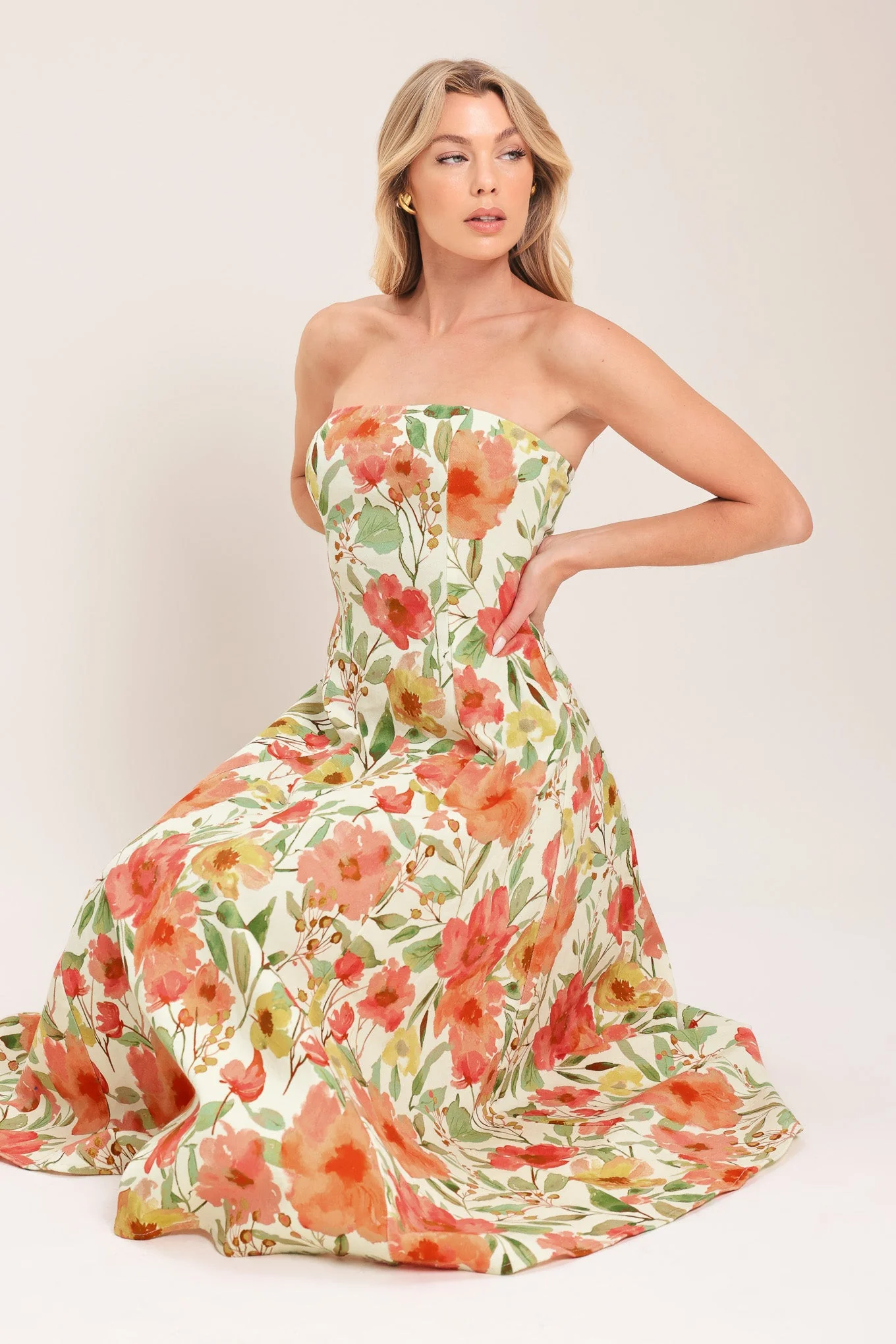 FLORAL DAYDREAM STRAPLESS MIDI DRESS - Image 6