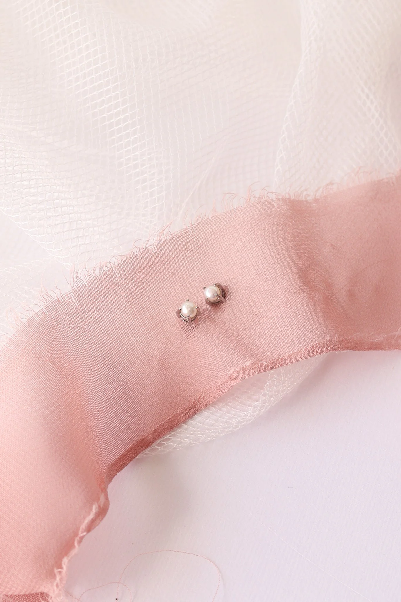 Freshwater Pearl Stud Earrings - Image 5