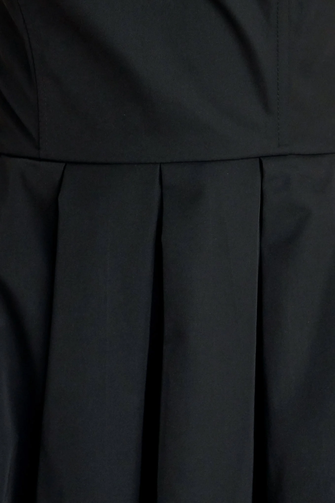 GALA NOIR BLACK SCOOP NECK STRAPLESS MIDI DRESS - Image 7