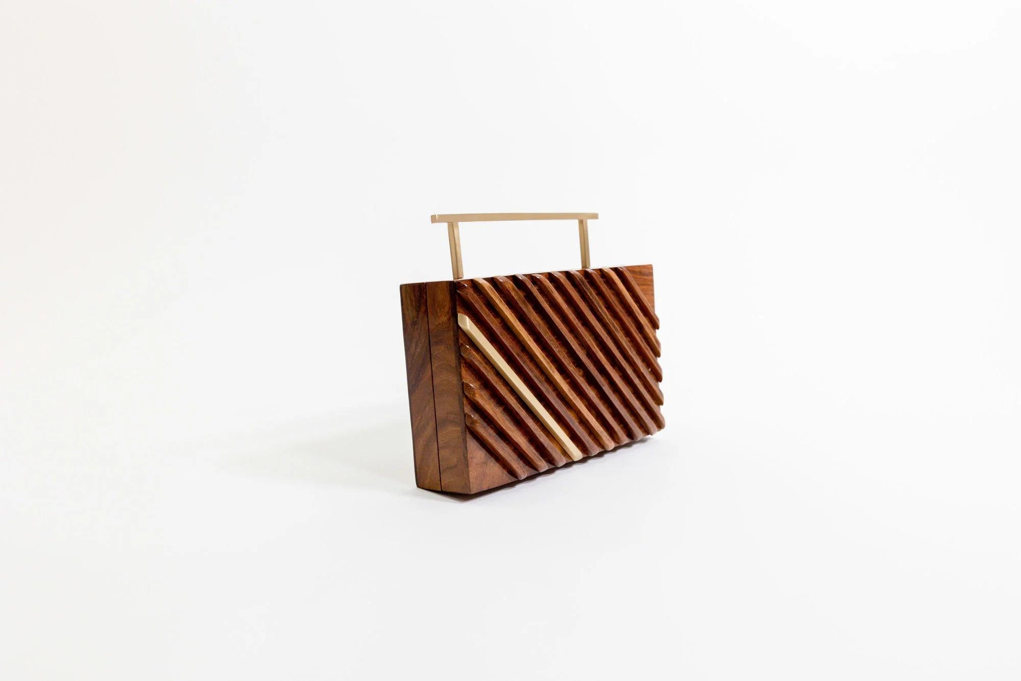 Gleaming Edge Clutch - Image 3