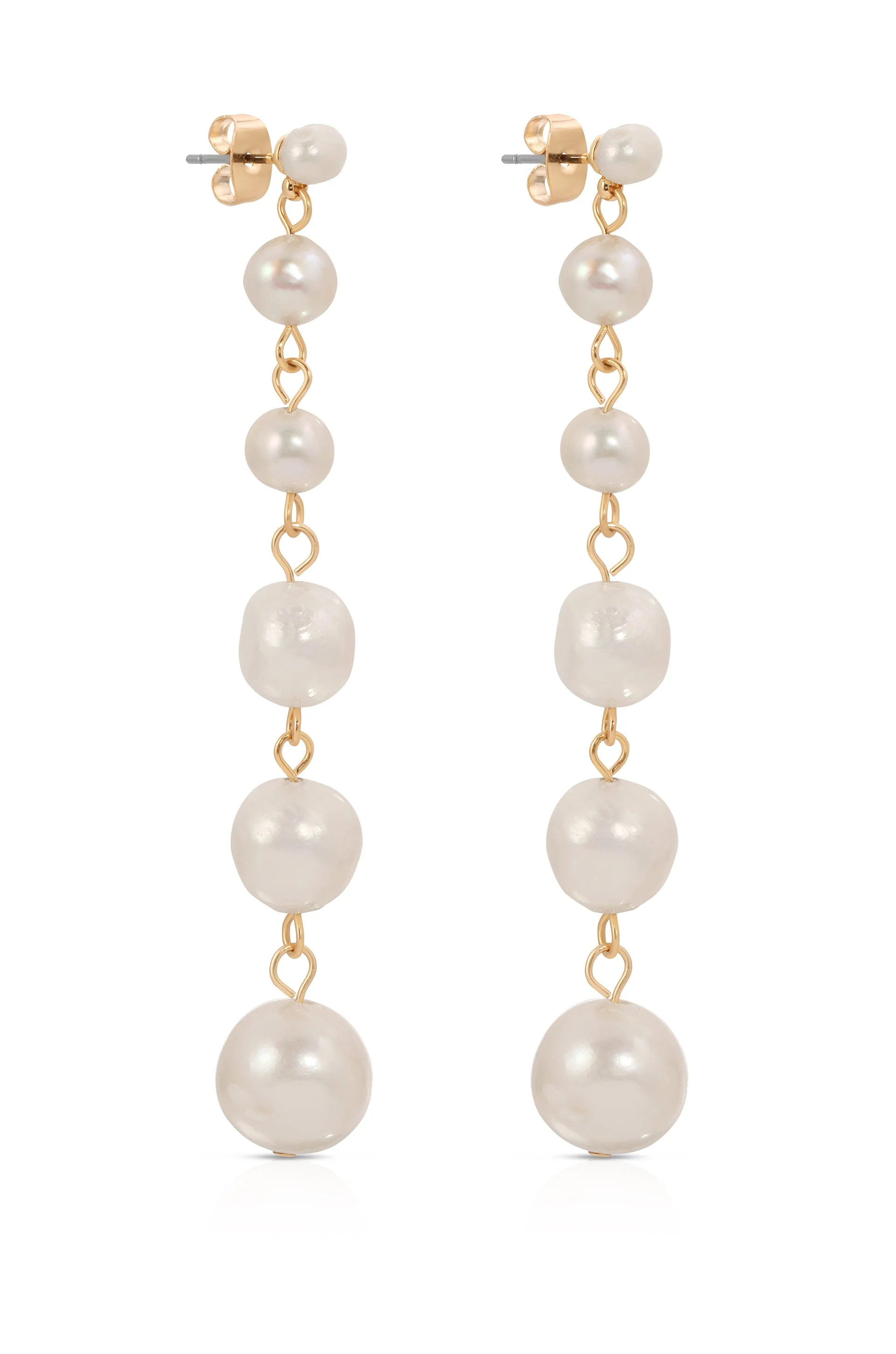 Graduating Freshwater Pearl Earrings - Image 3