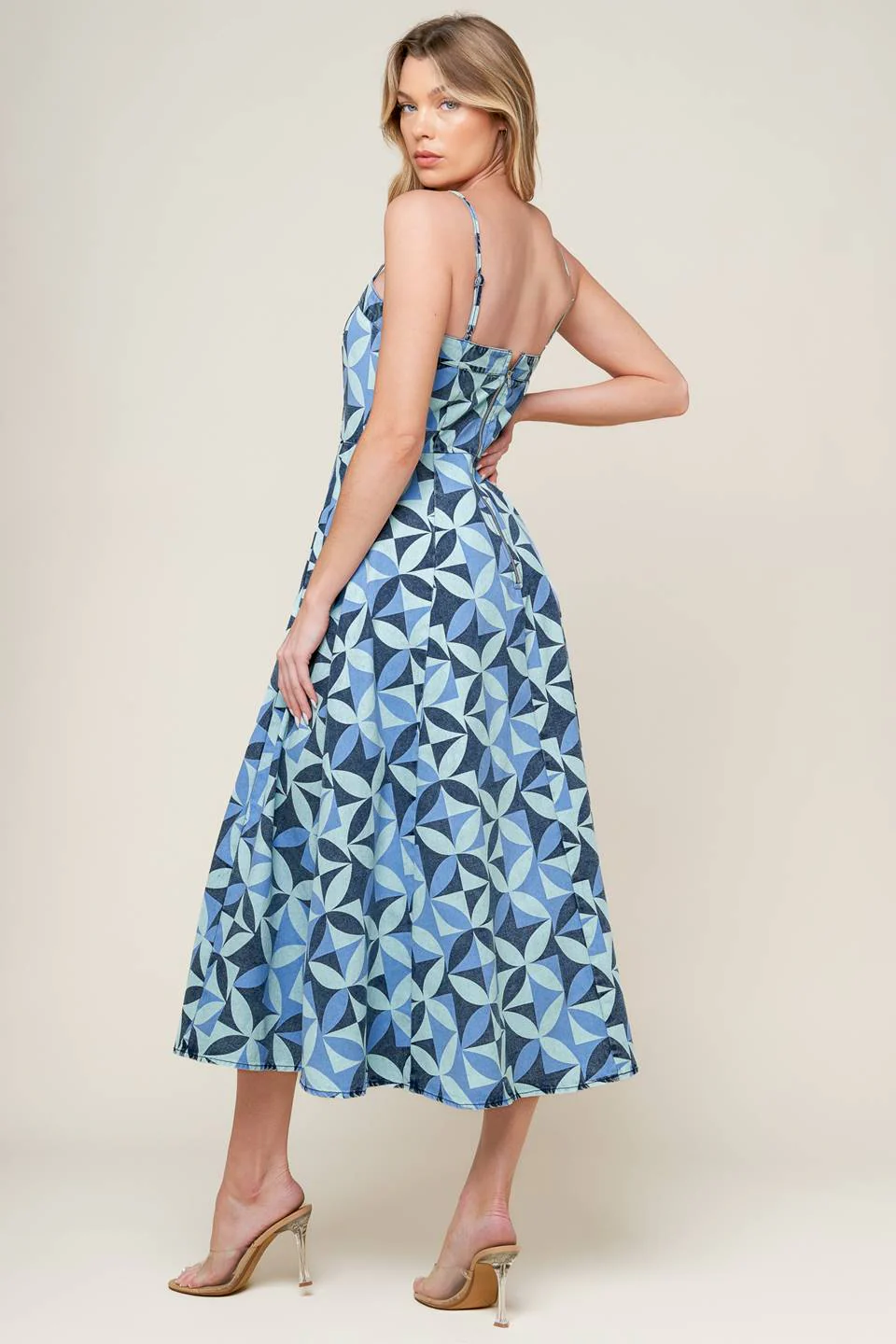 GWENNY - GEOMETRIC BLUE DENIM MIDI DRESS - Image 2