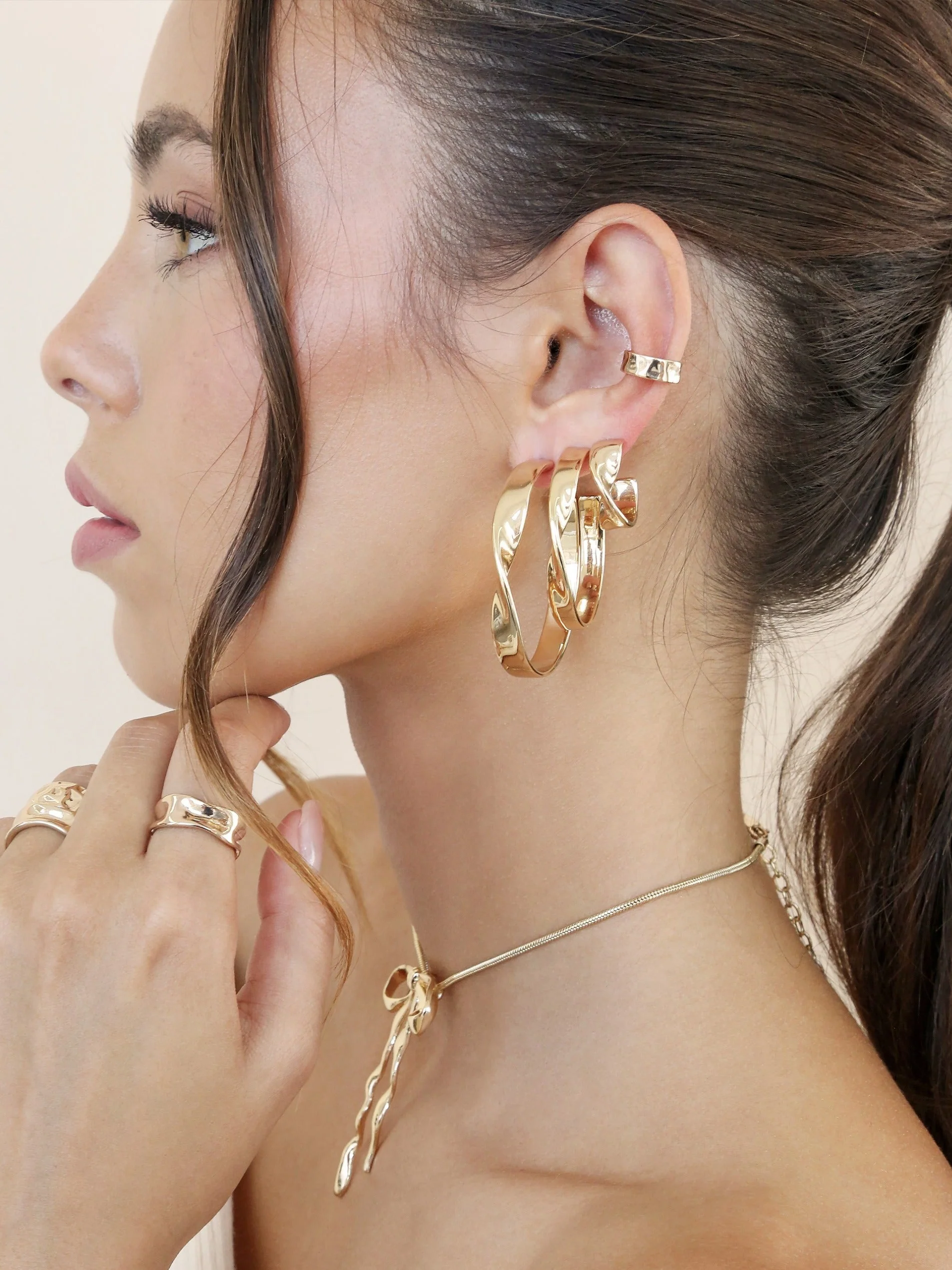Heirloom Twist Small Hoops - Image 4