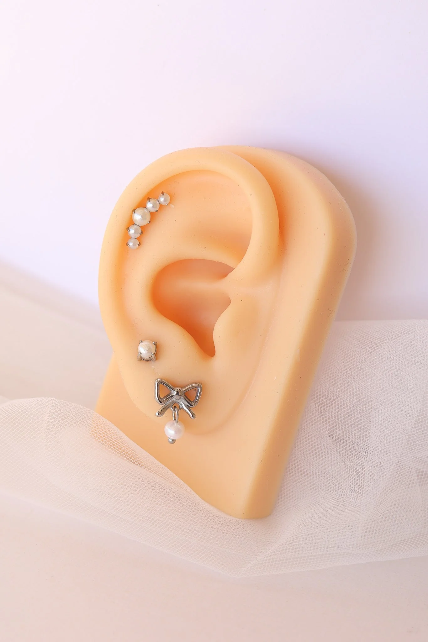 Hepburn Flat Back Pearl Stud Earring - Image 9