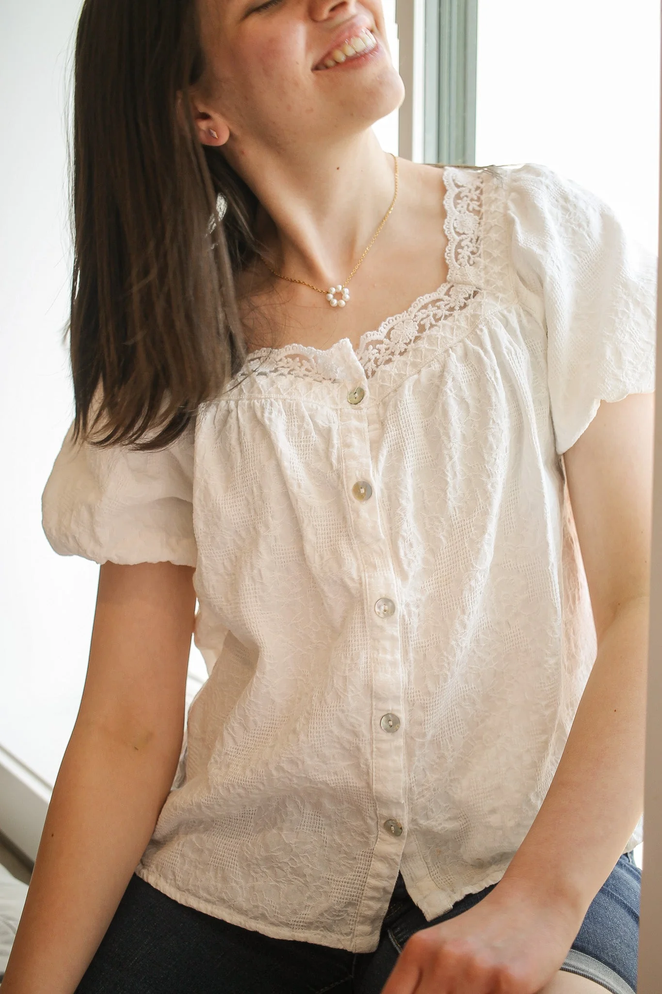 Lucy Necklace in Freshwater Pearl - Image 7