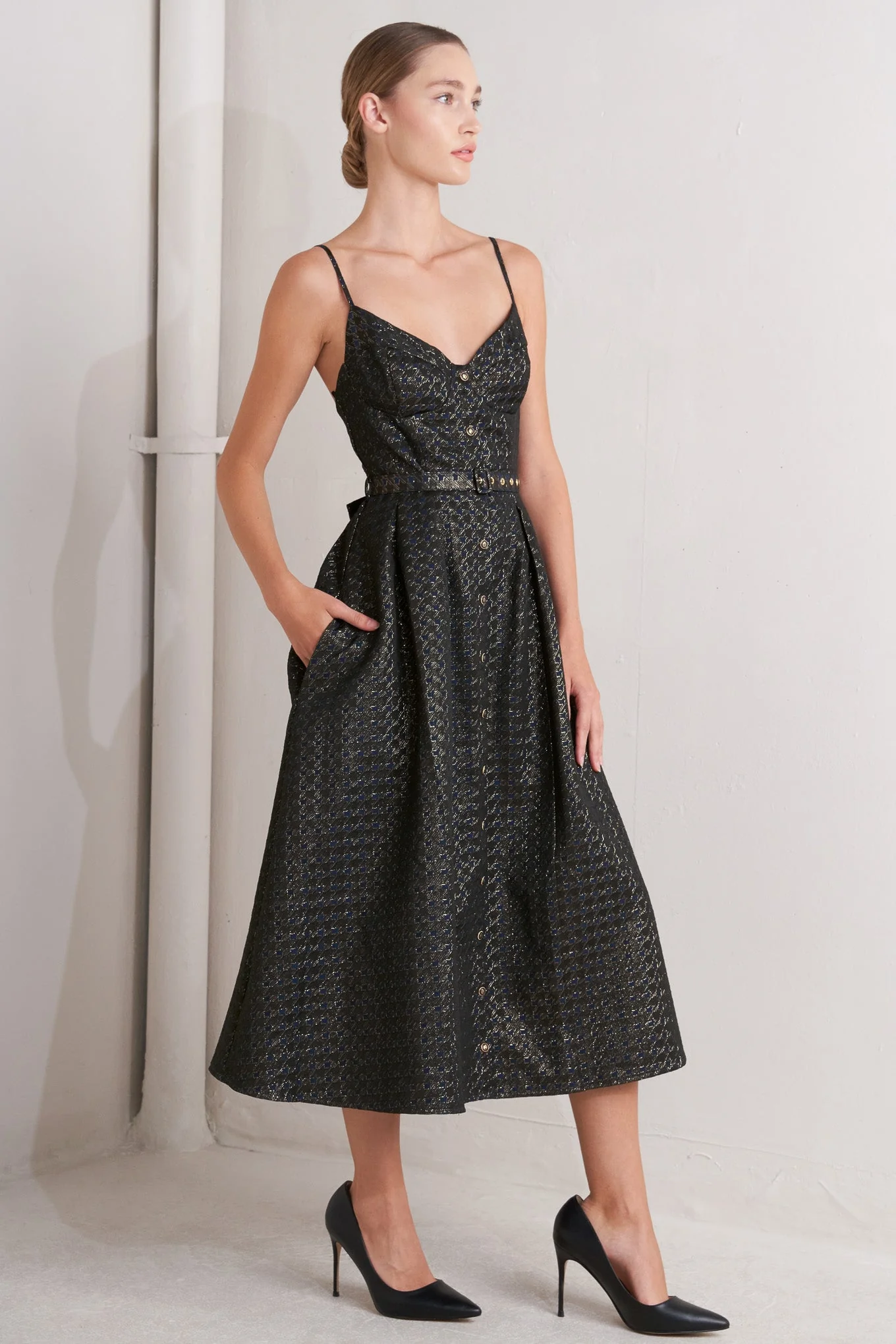 NOIR TAPESTRY NAVY & GOLD MIDI DRESS - Image 3