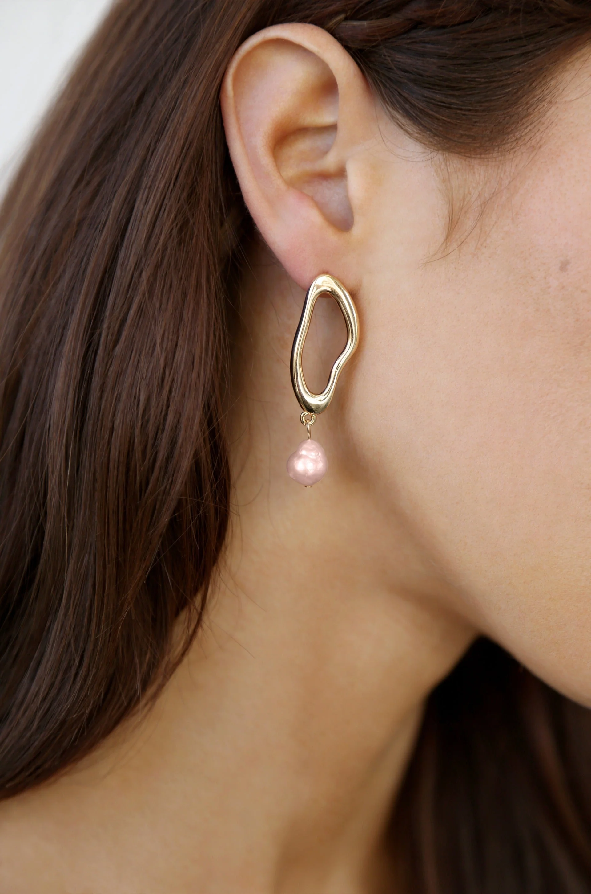 Open Circle Freshwater Pearl Earrings - Image 6