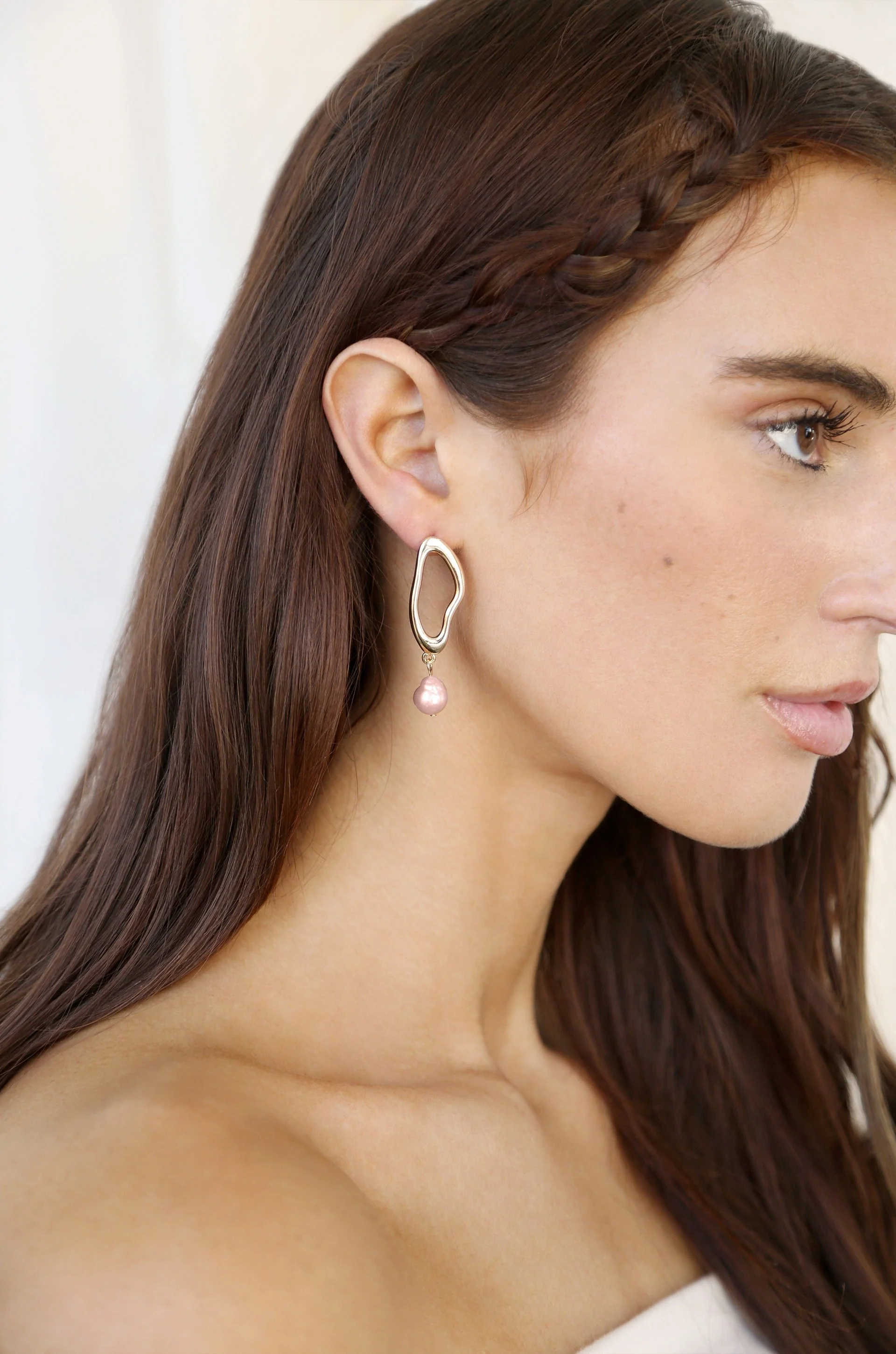Open Circle Freshwater Pearl Earrings - Image 9