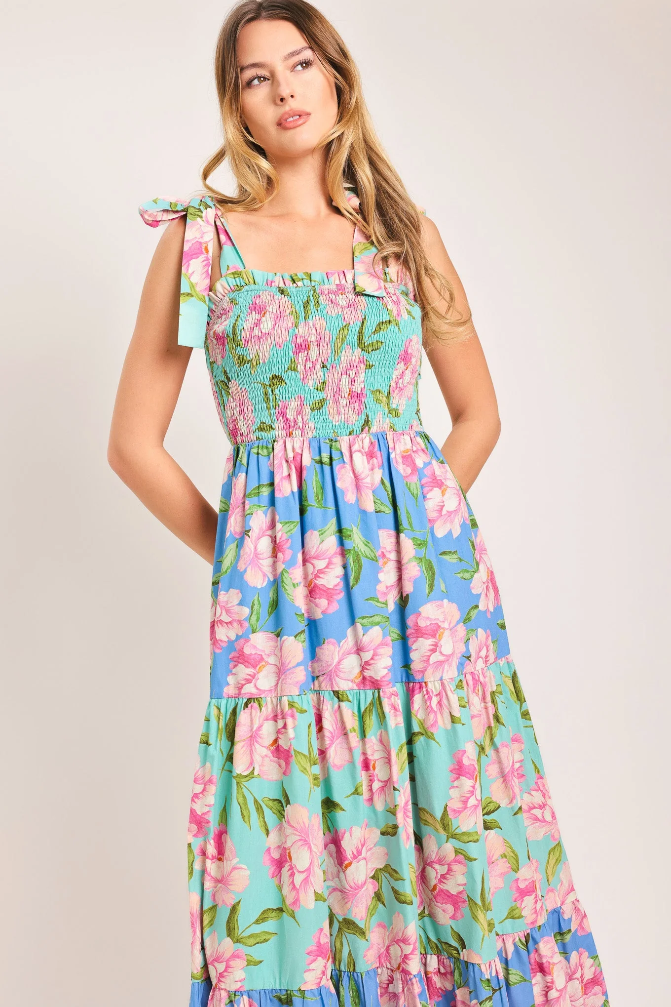PASTEL GLOW FLORAL MAXI DRESS - Image 4