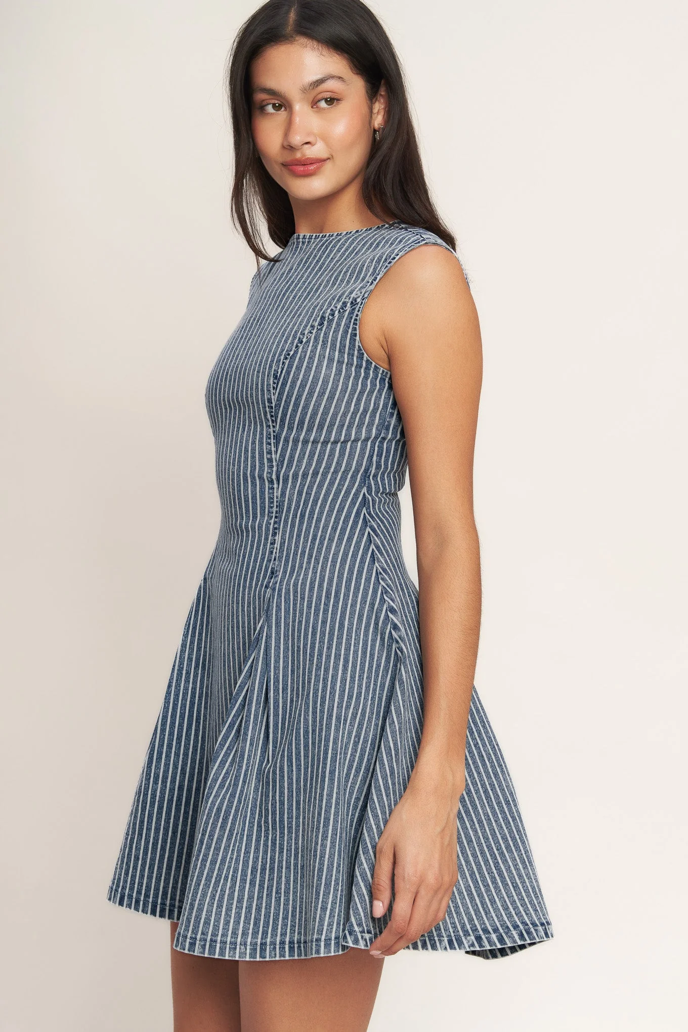 PERFECTLY PLANNED STRIPED DENIM MINI DRESS - Image 3