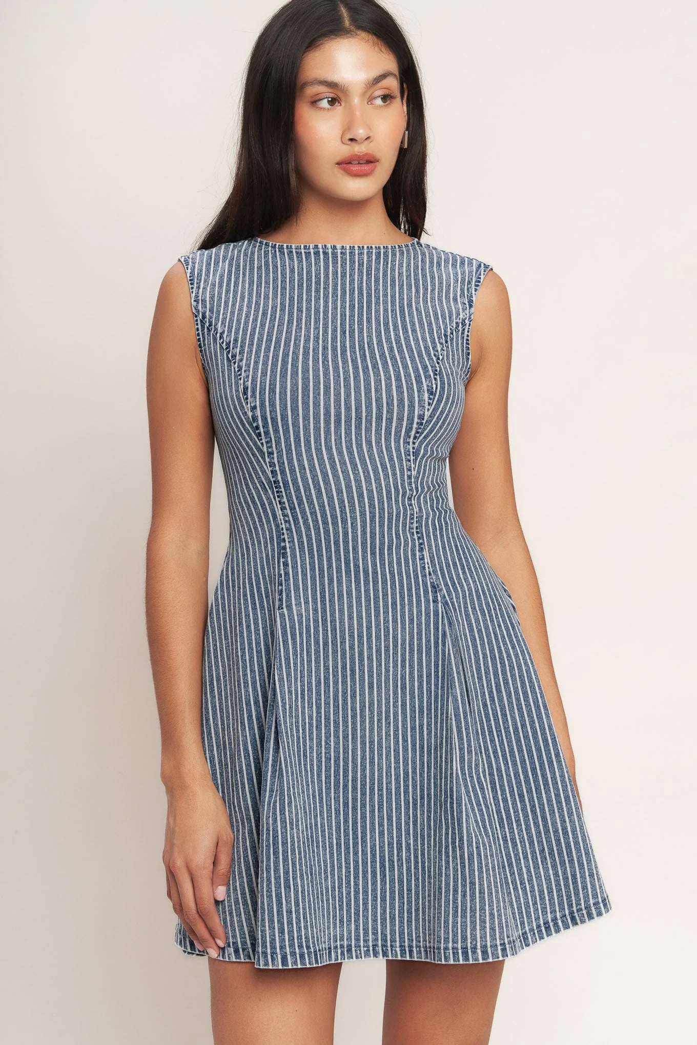 PERFECTLY PLANNED STRIPED DENIM MINI DRESS - Image 4