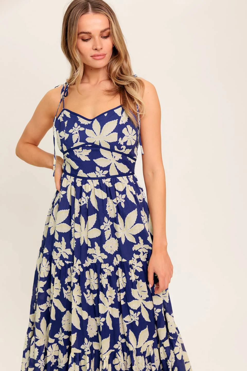 PETALS IN THE WIND MIDI DRESS - NAVY - FINAL SALE - Image 6
