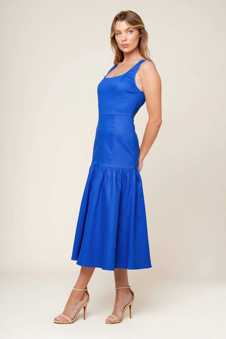 BONNIE BLUE MIDI DRESS WITH SQUARE NECKLINE & DROP WAIST - Image 7