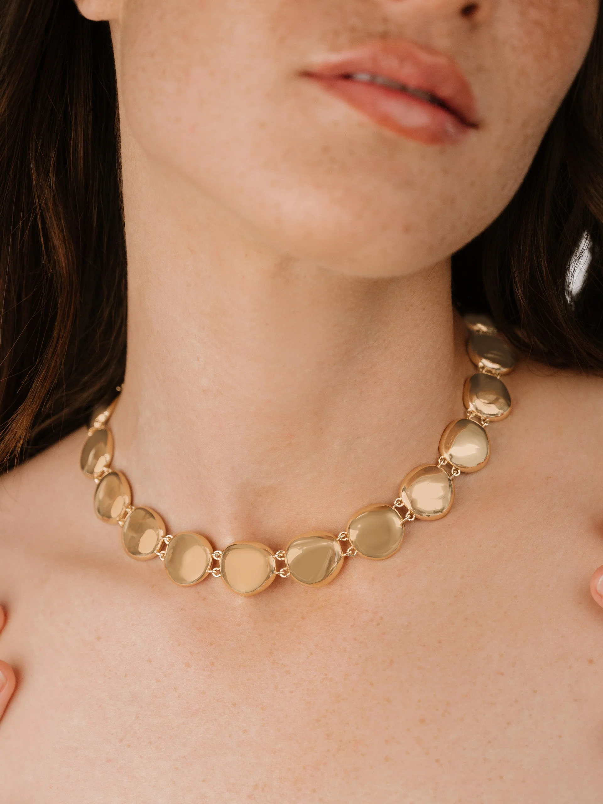 Polished Pebble Choker Necklace - Image 4