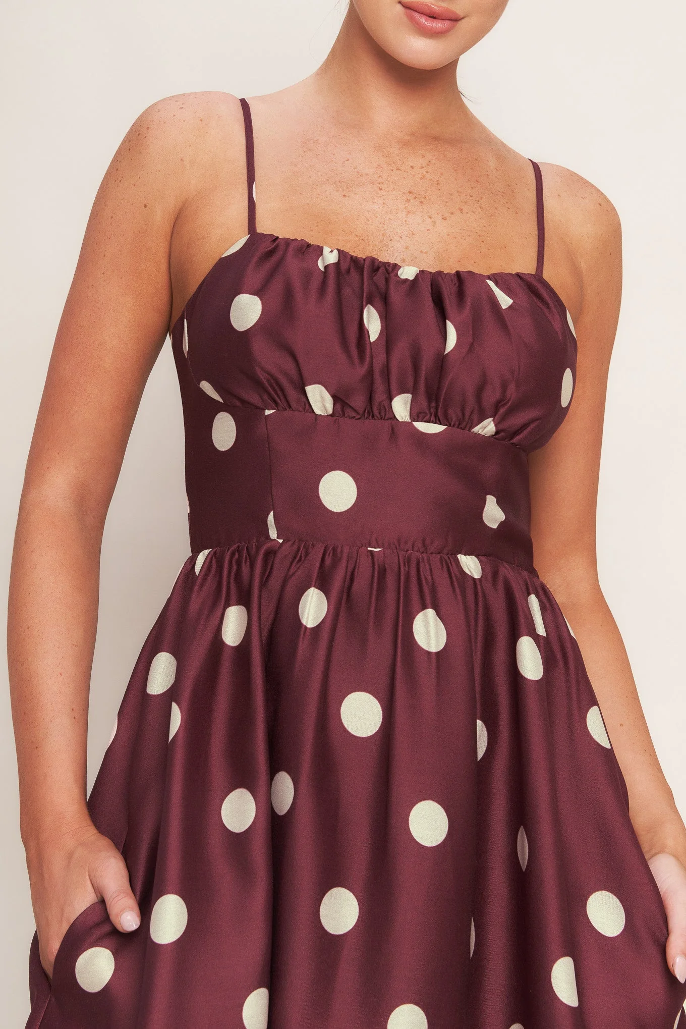 POLKA DOT CHIC BURGUNDY MIDI DRESS - Image 4