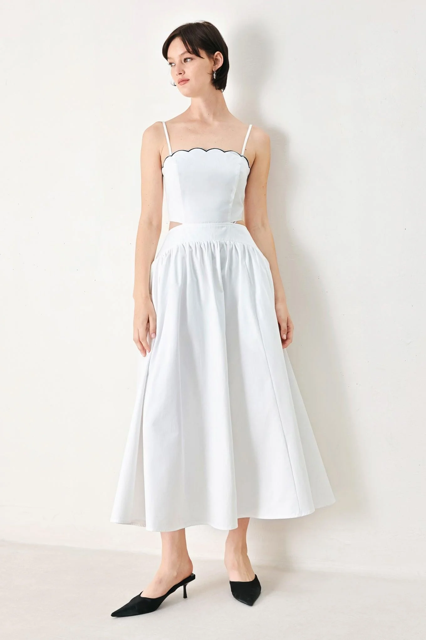 PURE ELEGANCE WHITE MIDI DRESS - Image 3