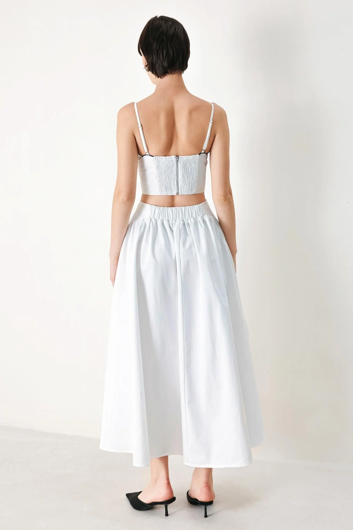 PURE ELEGANCE WHITE MIDI DRESS - Image 7