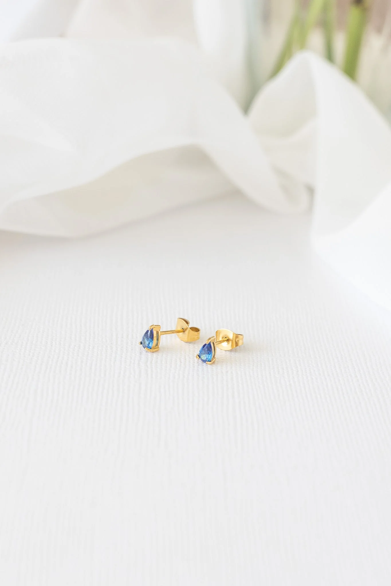 Raindrop Stud Earring in Blue Crystal