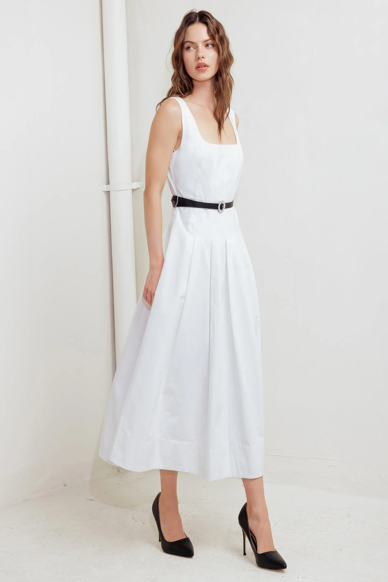 REVERIE WHITE MIDI DRESS - Image 5