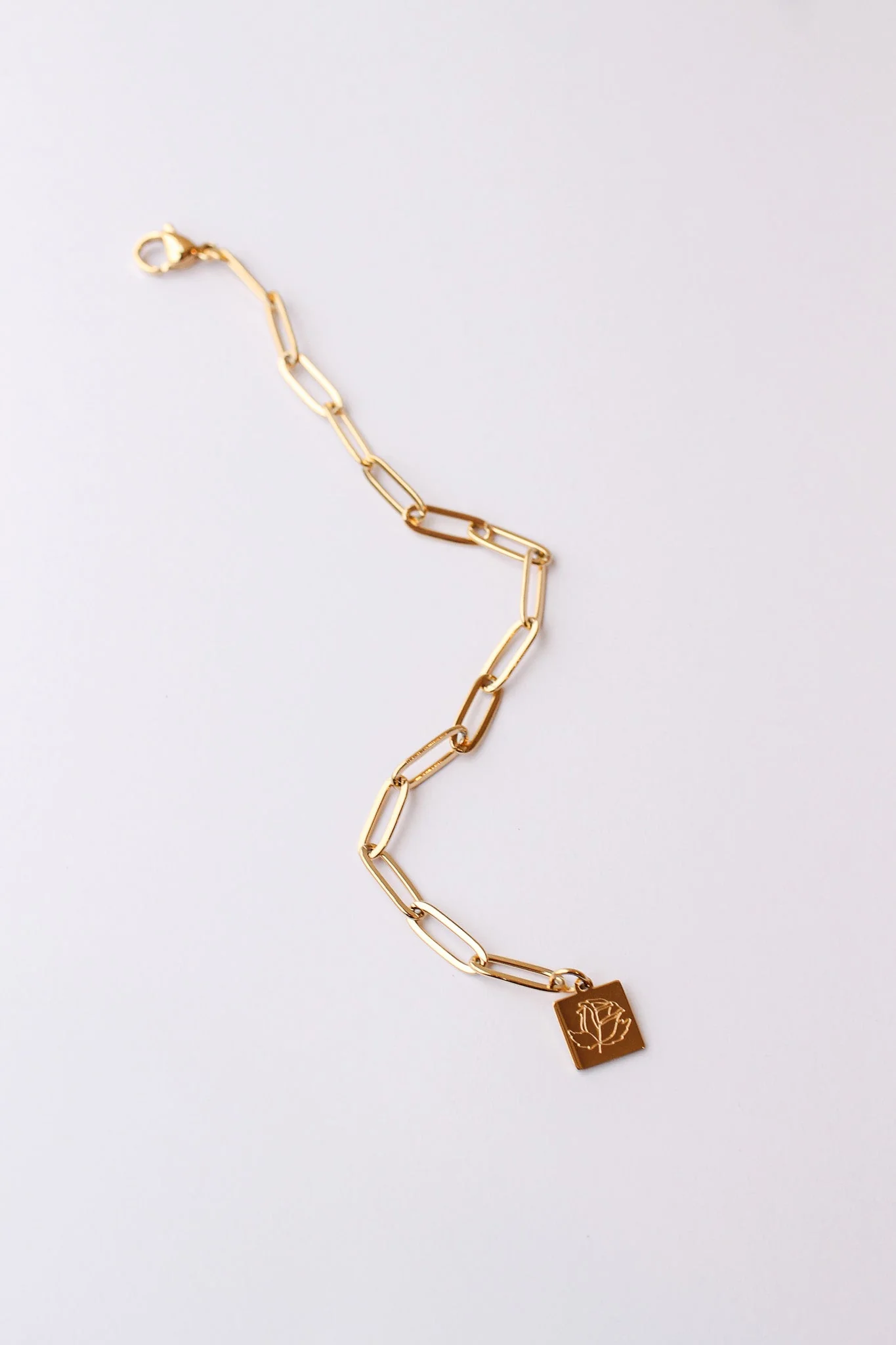 Riley Paperclip Chain Bracelet - Image 8