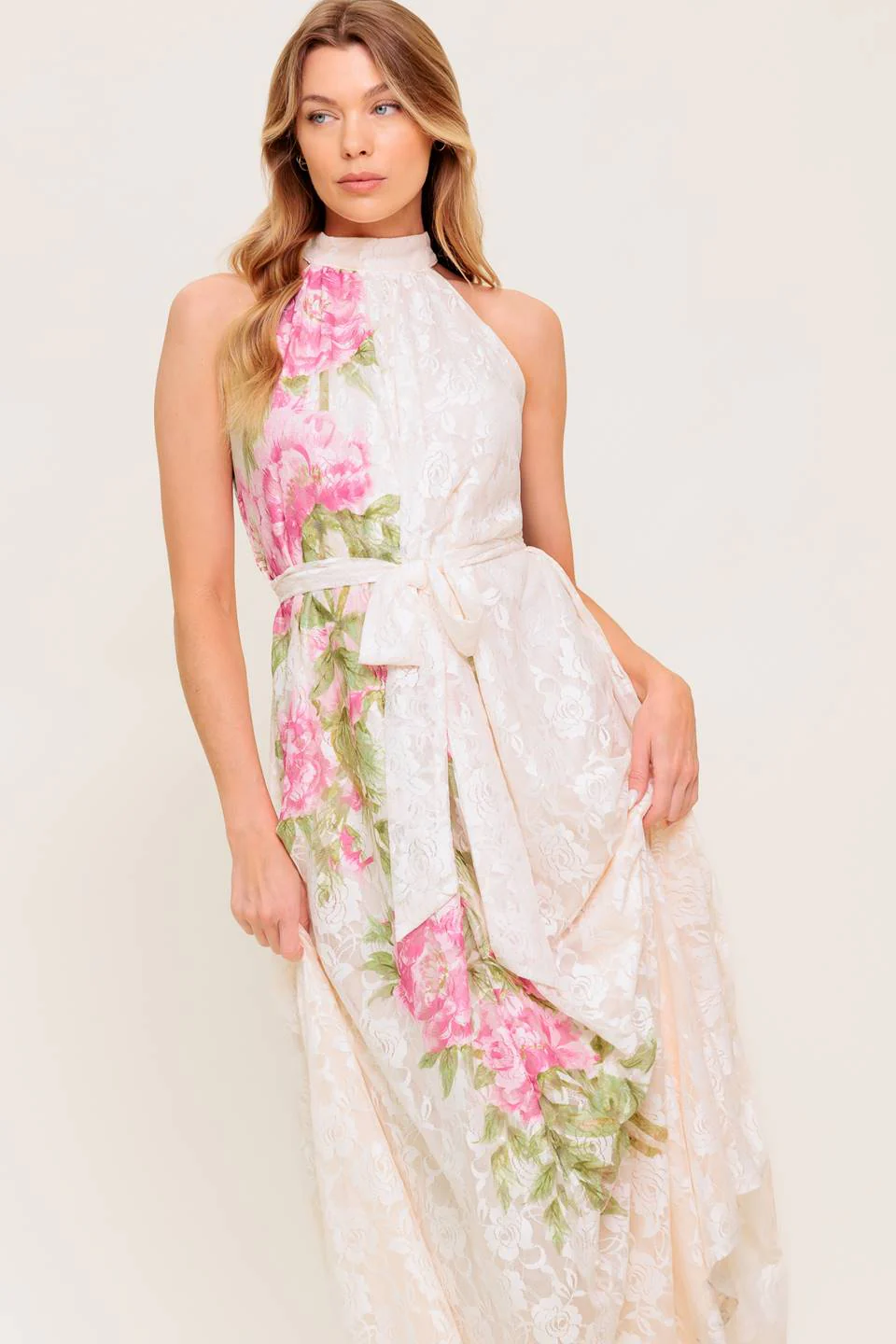 ROSE GARDEN - IVORY LACE HALTER MAXI DRESS - Image 4