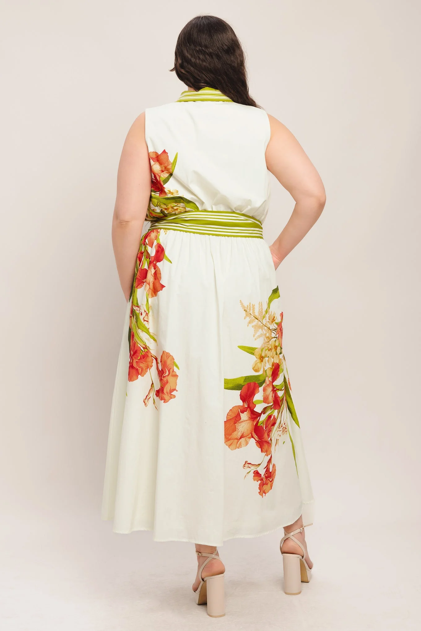 SPRING HEIRLOOM FLORAL PRINT MIDI DRESS - Image 9